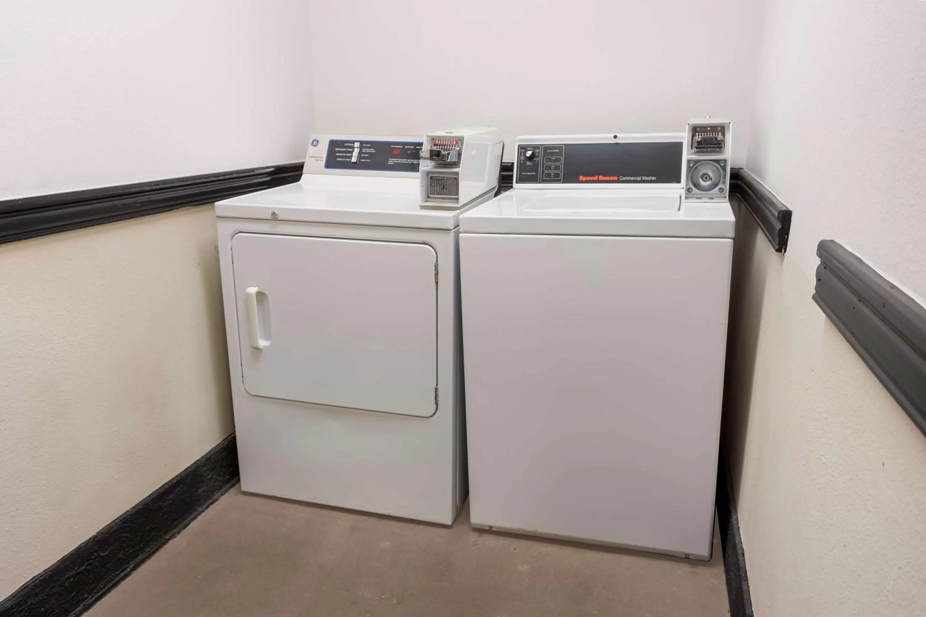 Property building in SureStay Plus Hotel by Best Western Greenwood