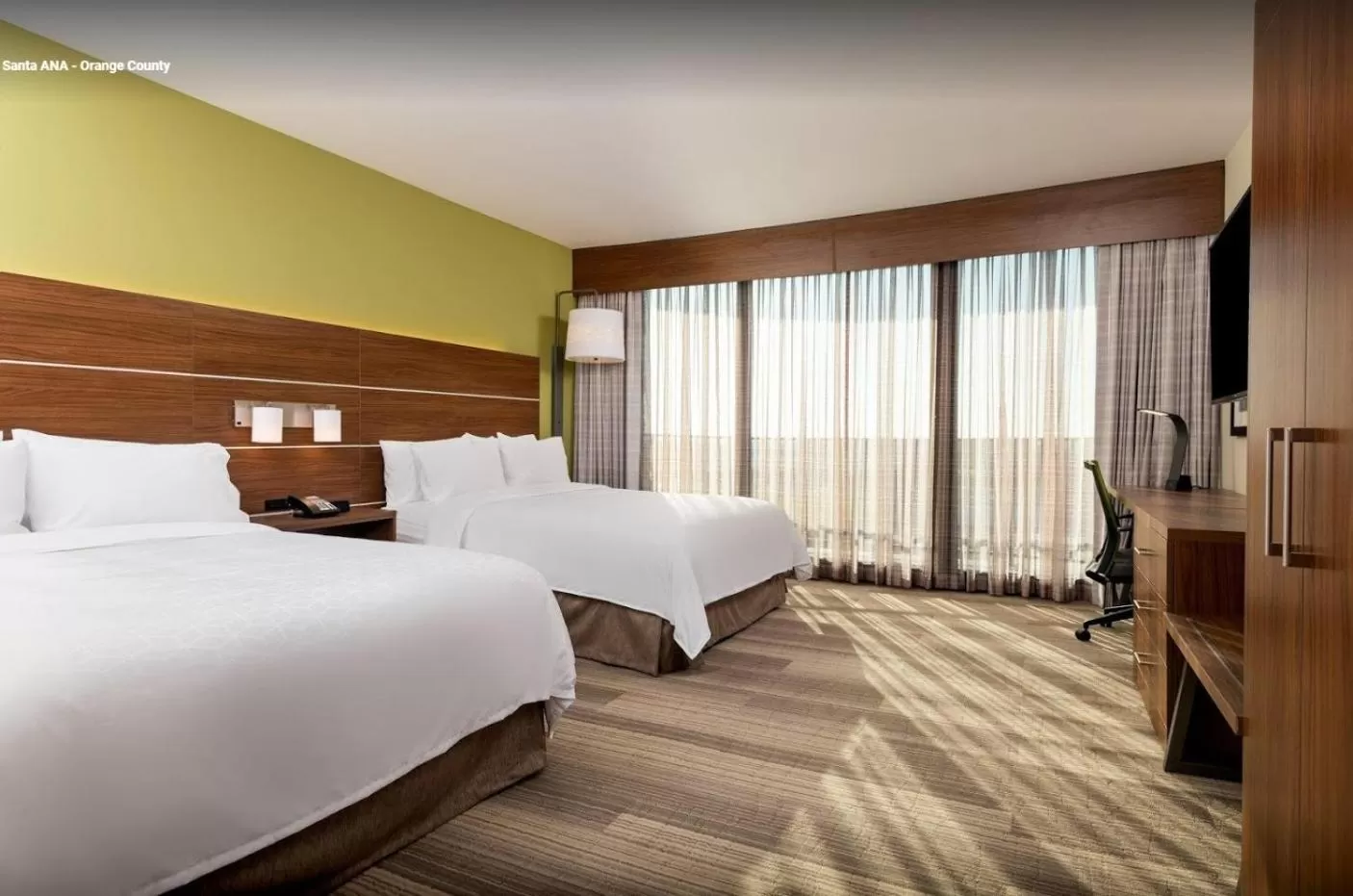 Photo of the whole room, Bed in Holiday Inn Express & Suites Santa Ana - Orange County by IHG