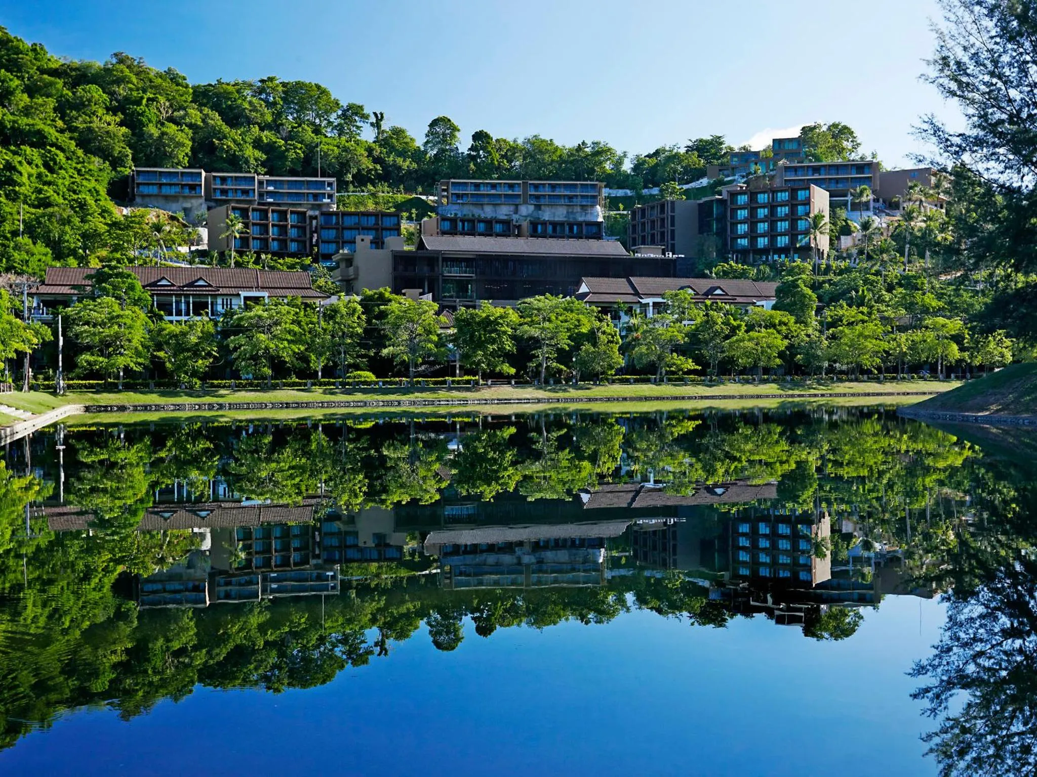 Nearby landmark in SUNSURI PHUKET, Nai Harn Beach