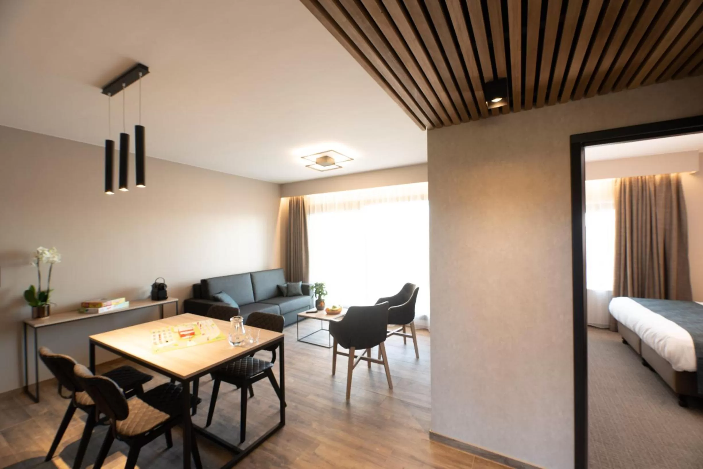 Photo of the whole room, Bed in Golden Lakes Hotel