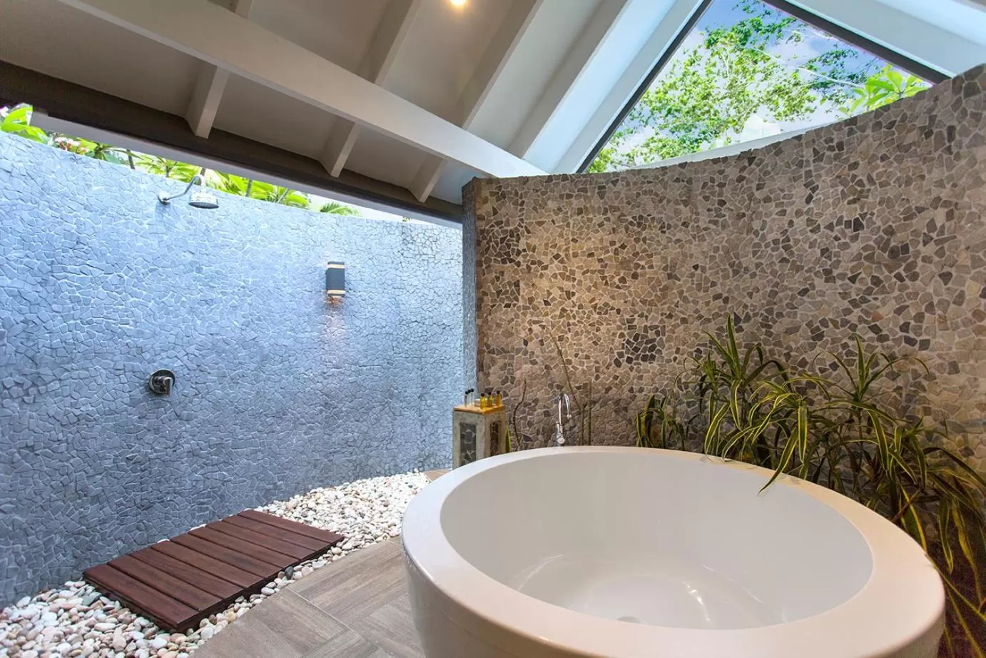 Shower in Warwick Le Lagon Resort & Spa, Vanuatu