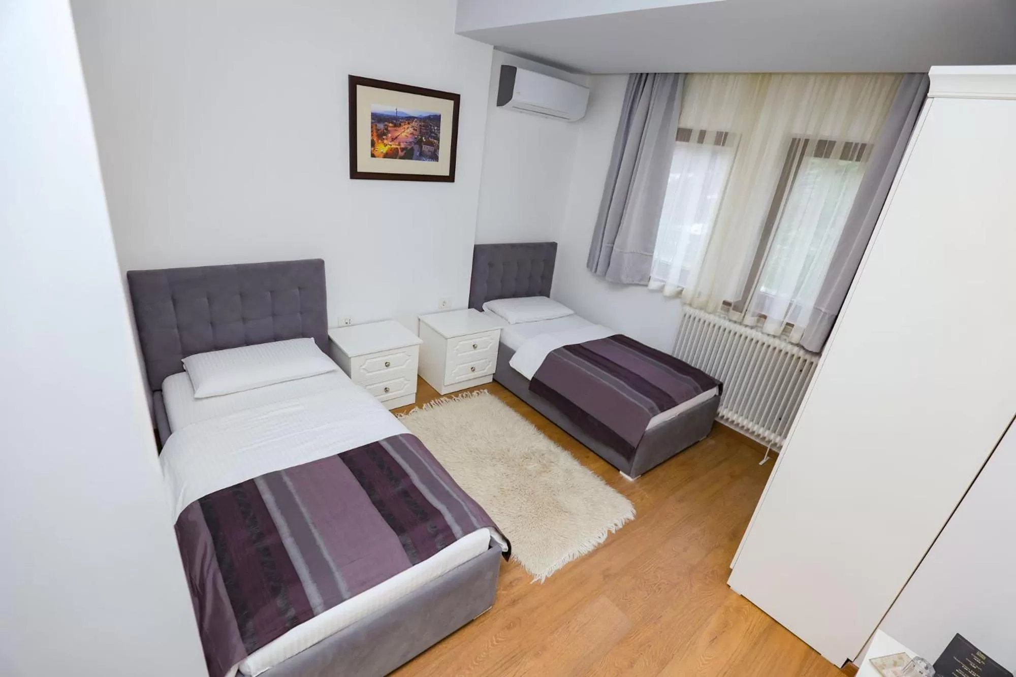 Photo of the whole room, Bed in Bujtina Oxhaku