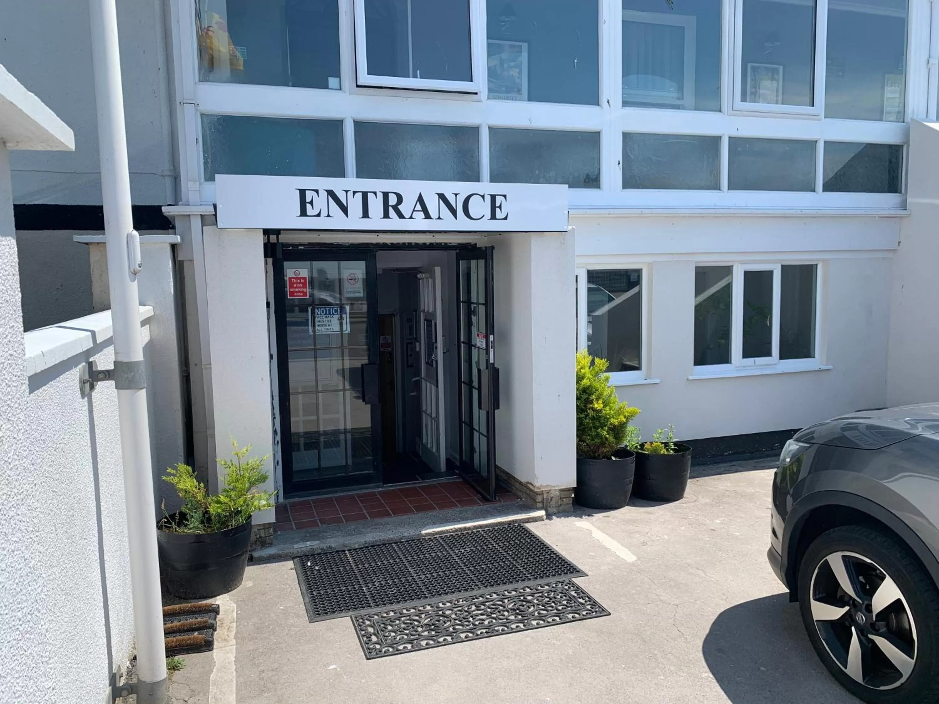 Facade/entrance in The Royal Clarence Hotel (on the Seafront)