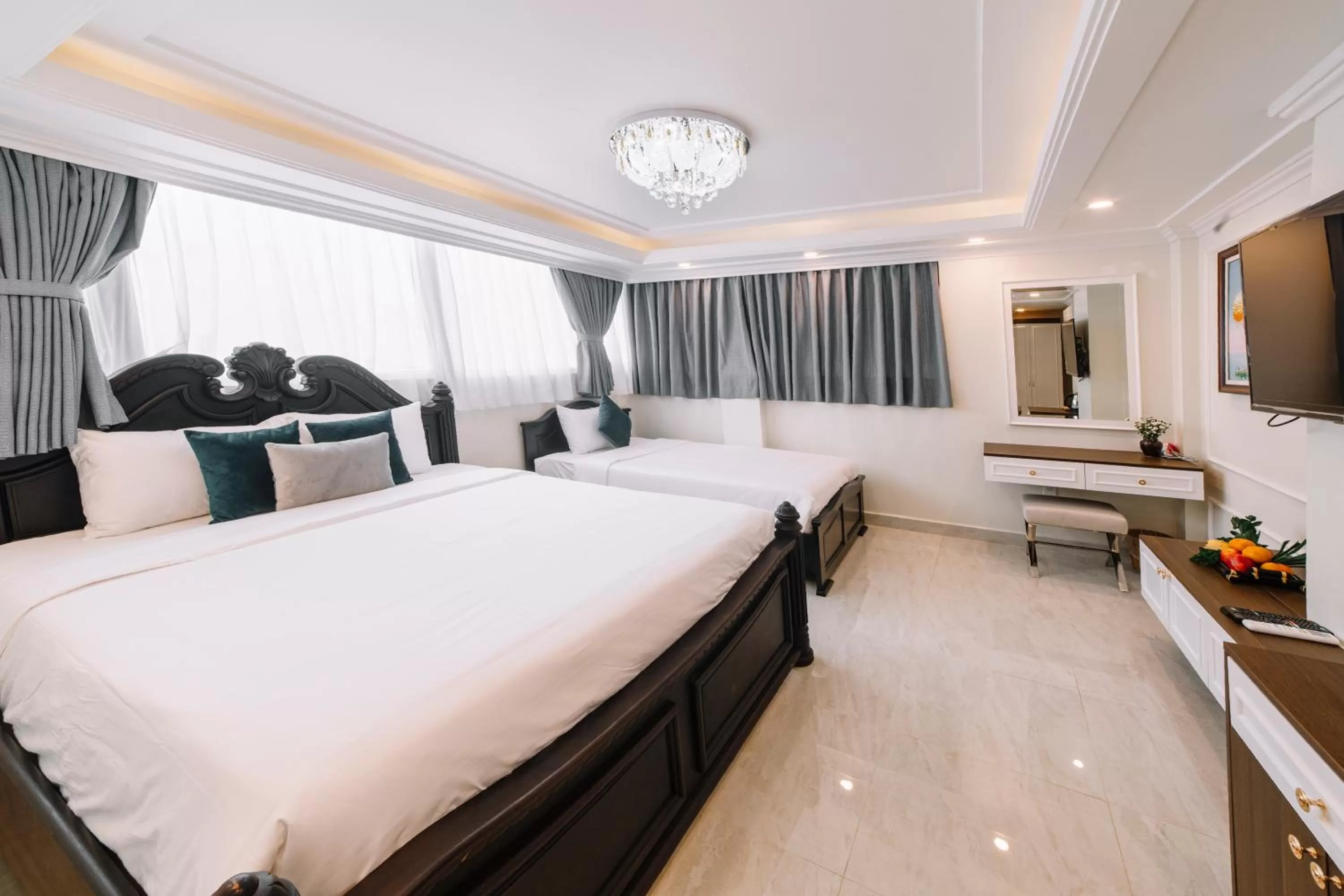 Bedroom, Bed in Saigon Hanoi Central Hotel