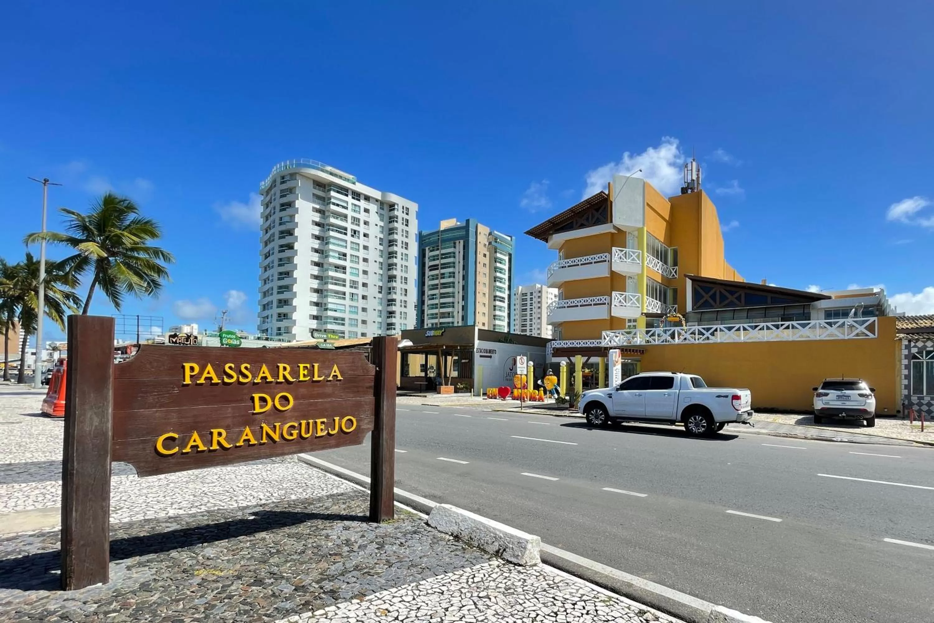 Property building in Jatobá Praia Hotel