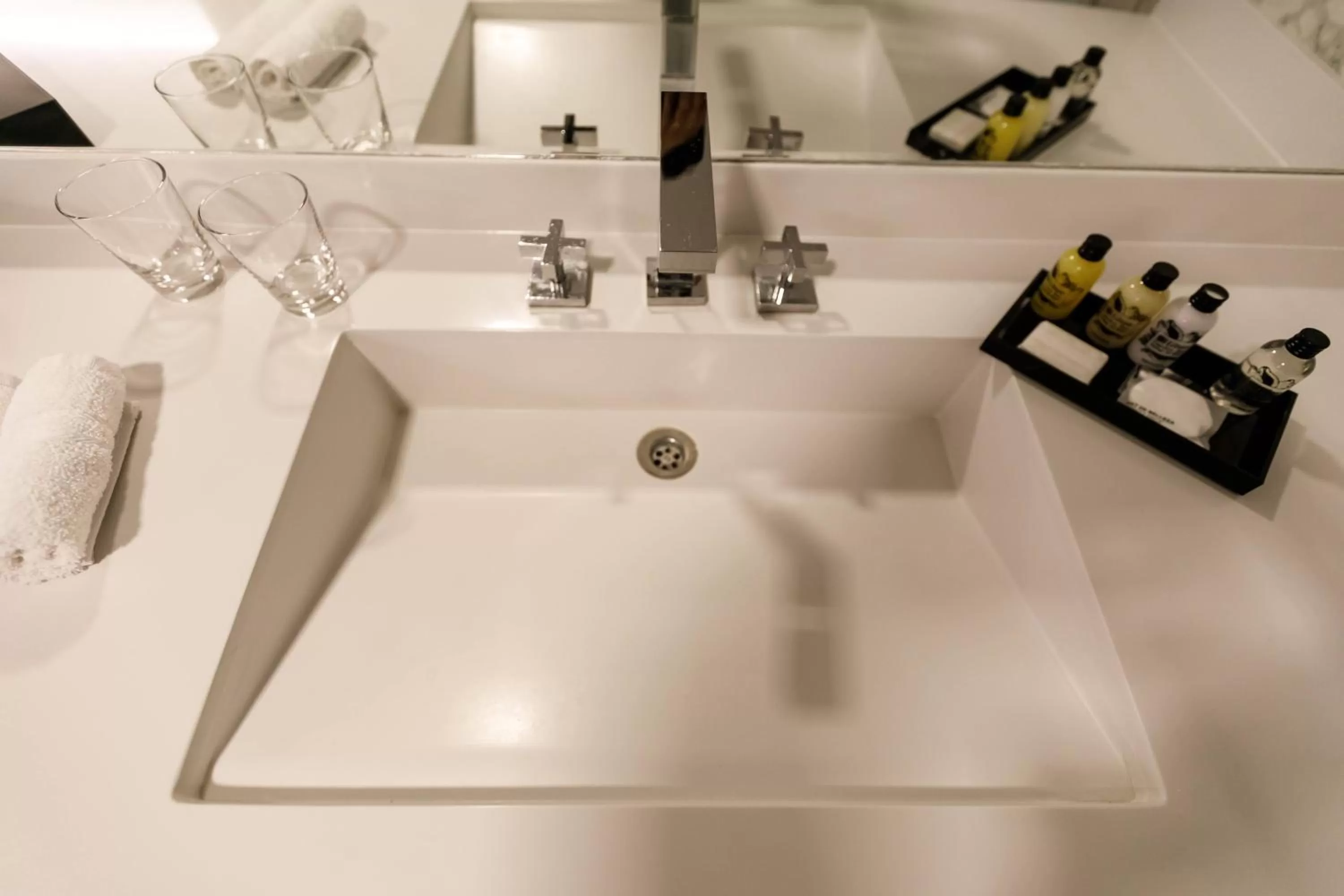 Bathroom in Hilton Garden Inn Santiago Del Estero - HILTON HOTELS