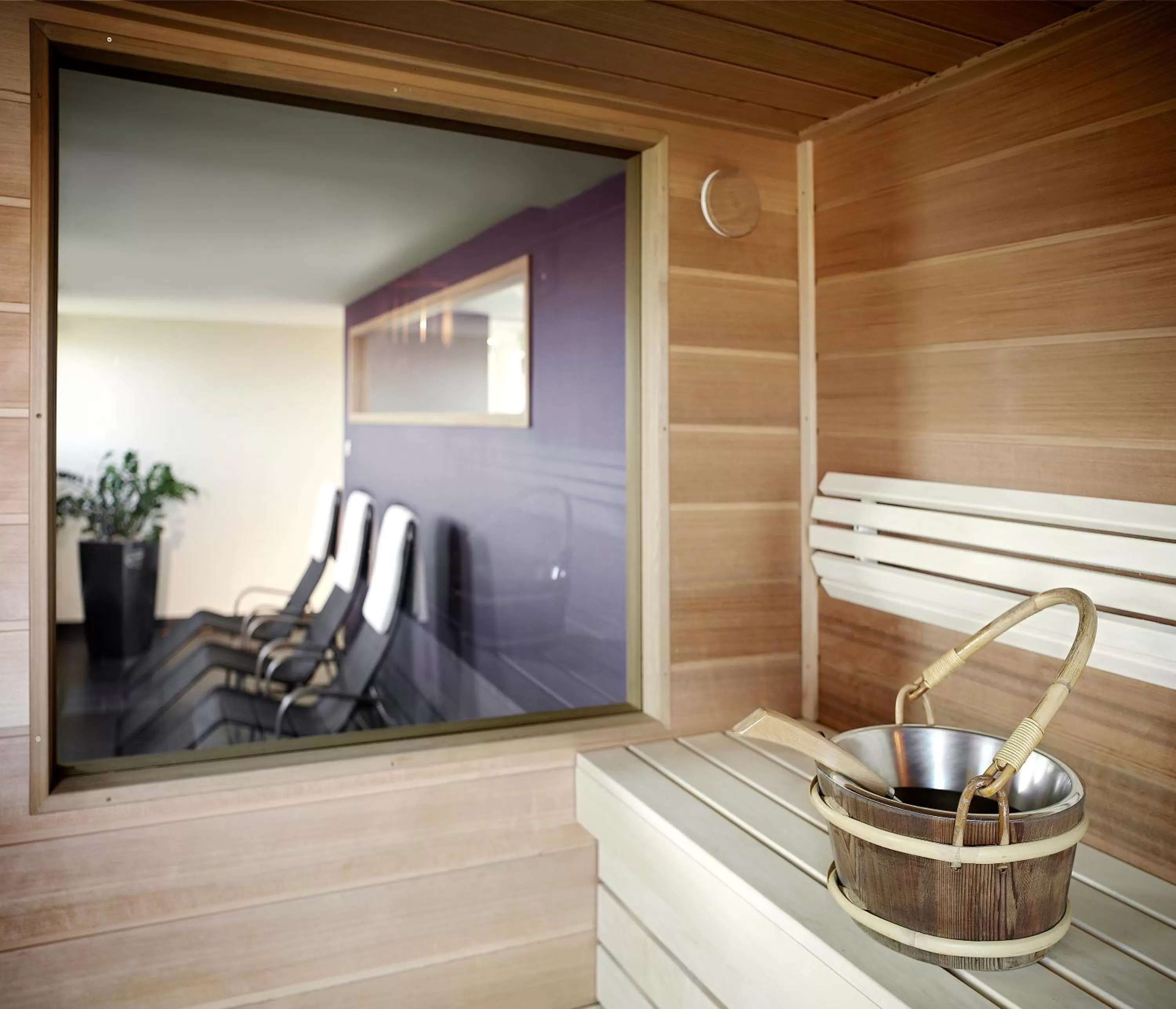 Fitness centre/facilities in Crowne Plaza Budapest by IHG