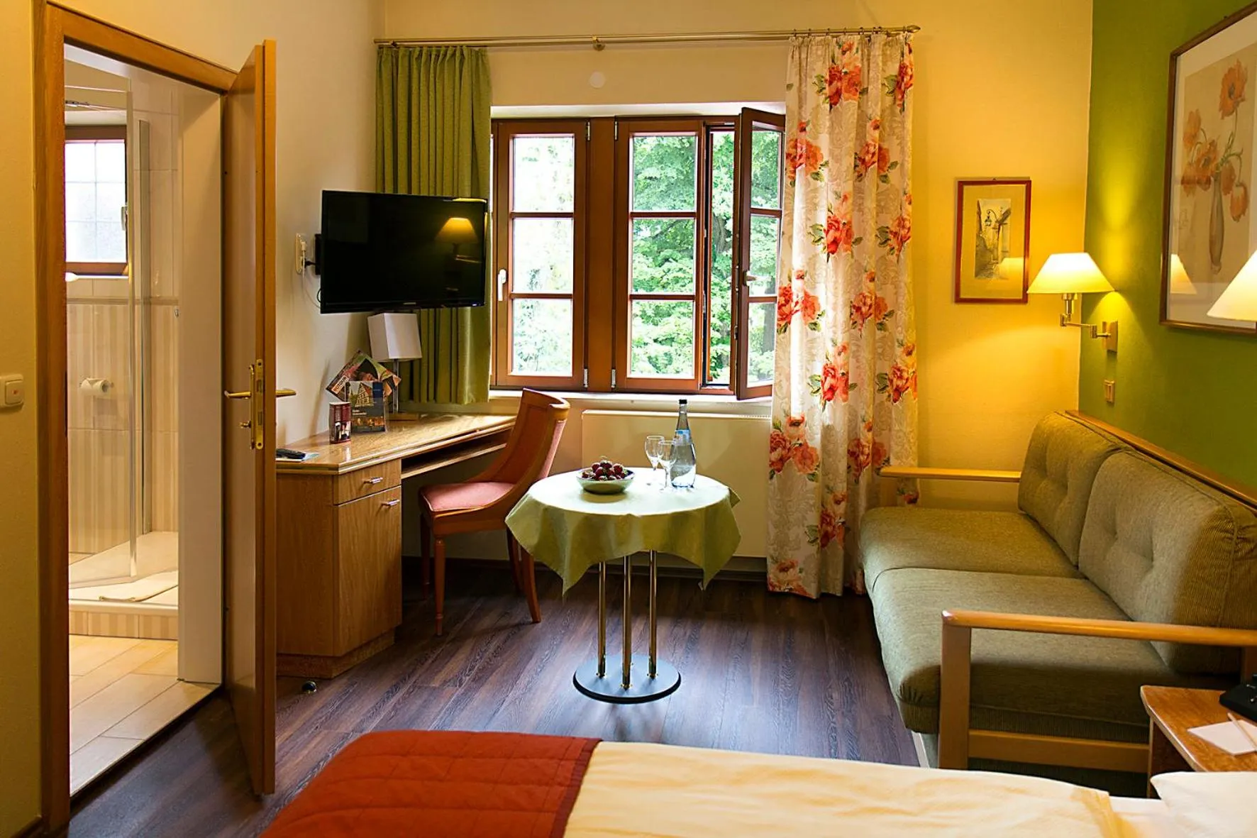 Photo of the whole room in Hotel Reichsküchenmeister