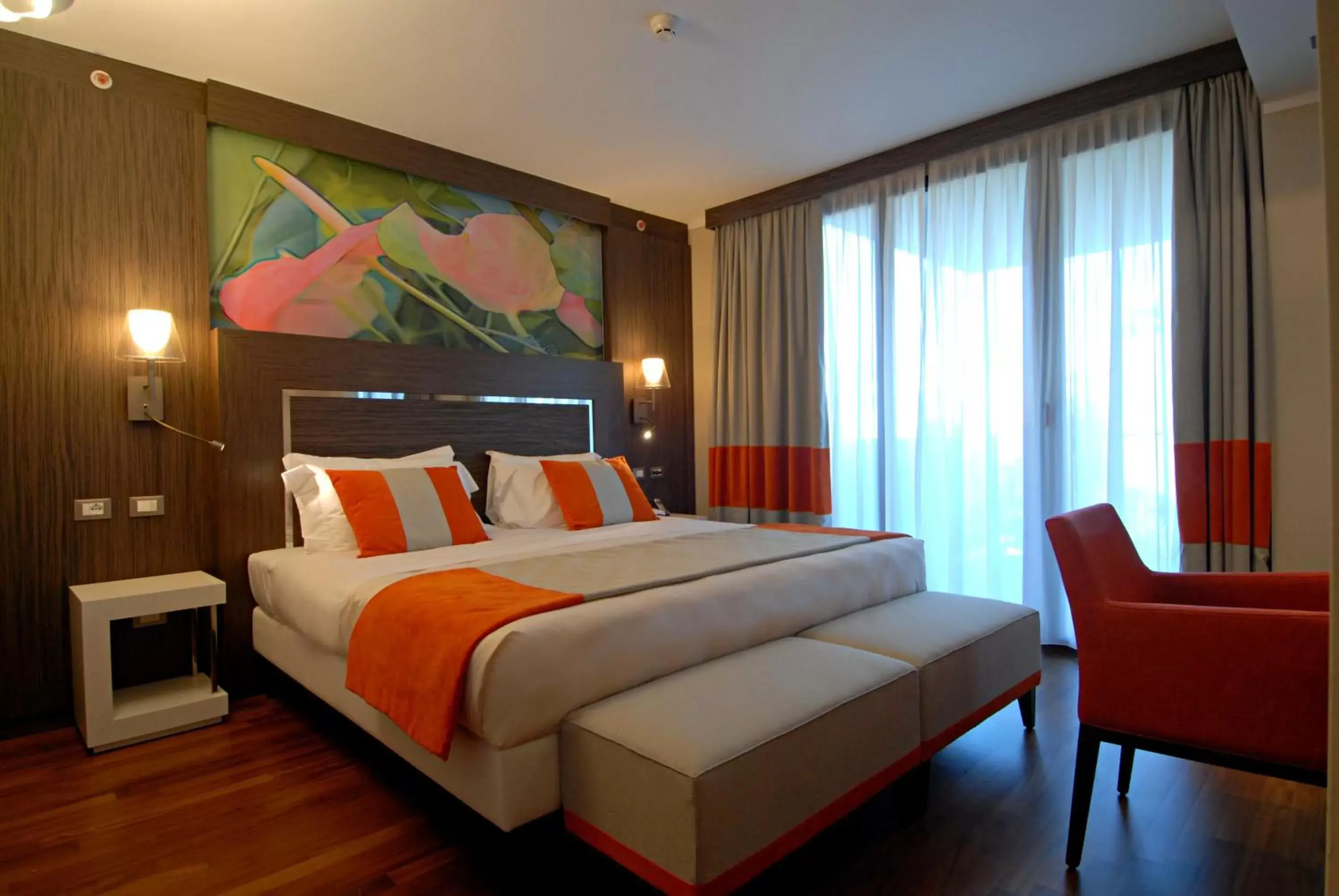 Standard Double or Twin Room in Ramada Plaza Milano Standard Double or Twin Room in Ramada Plaza Milano