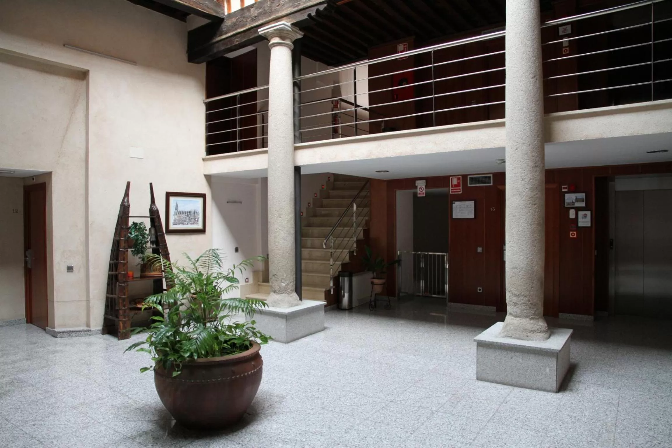 Patio in Hotel Santa Isabel