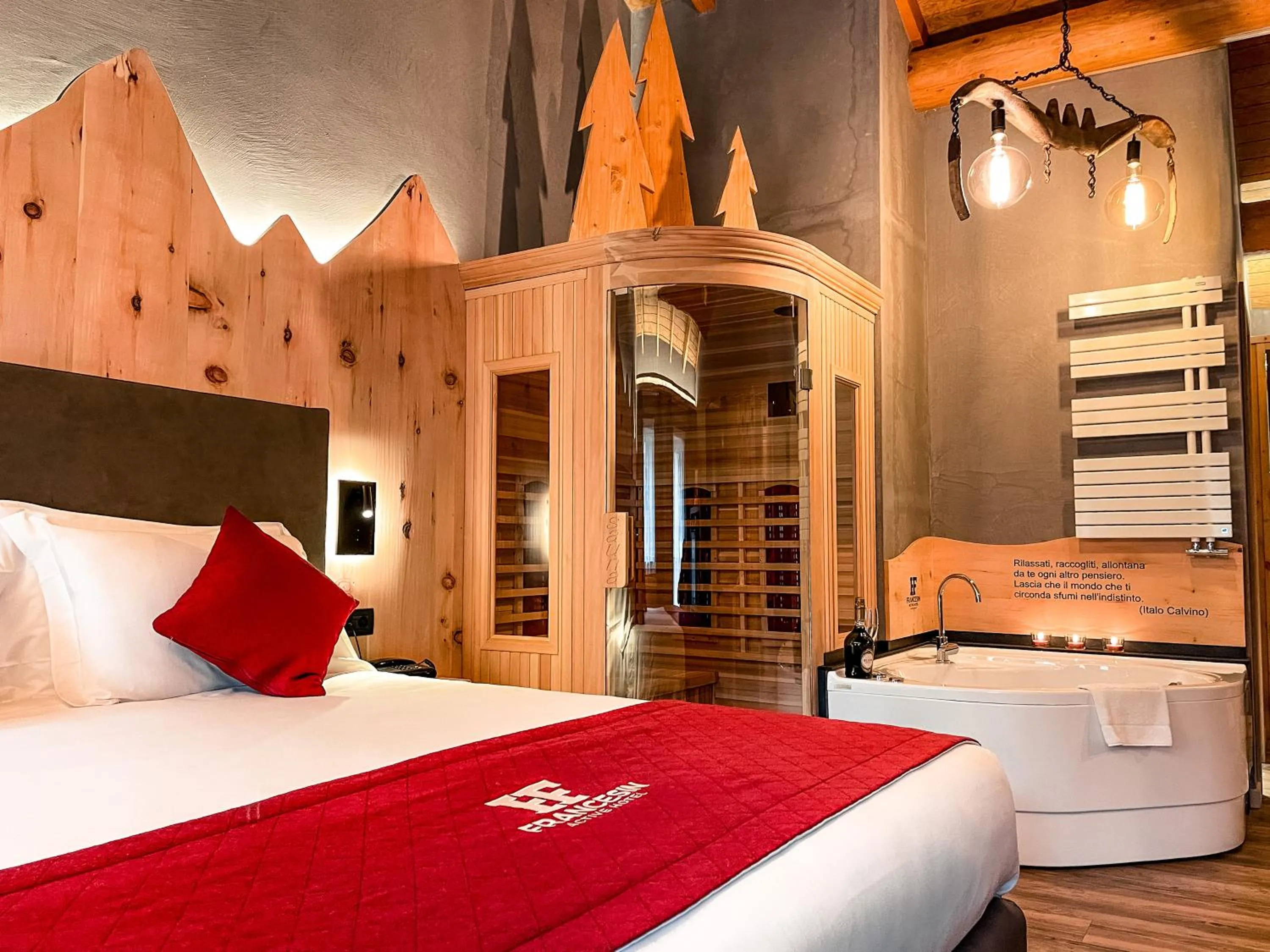 Bedroom, Bed in Francesin Active Hotel