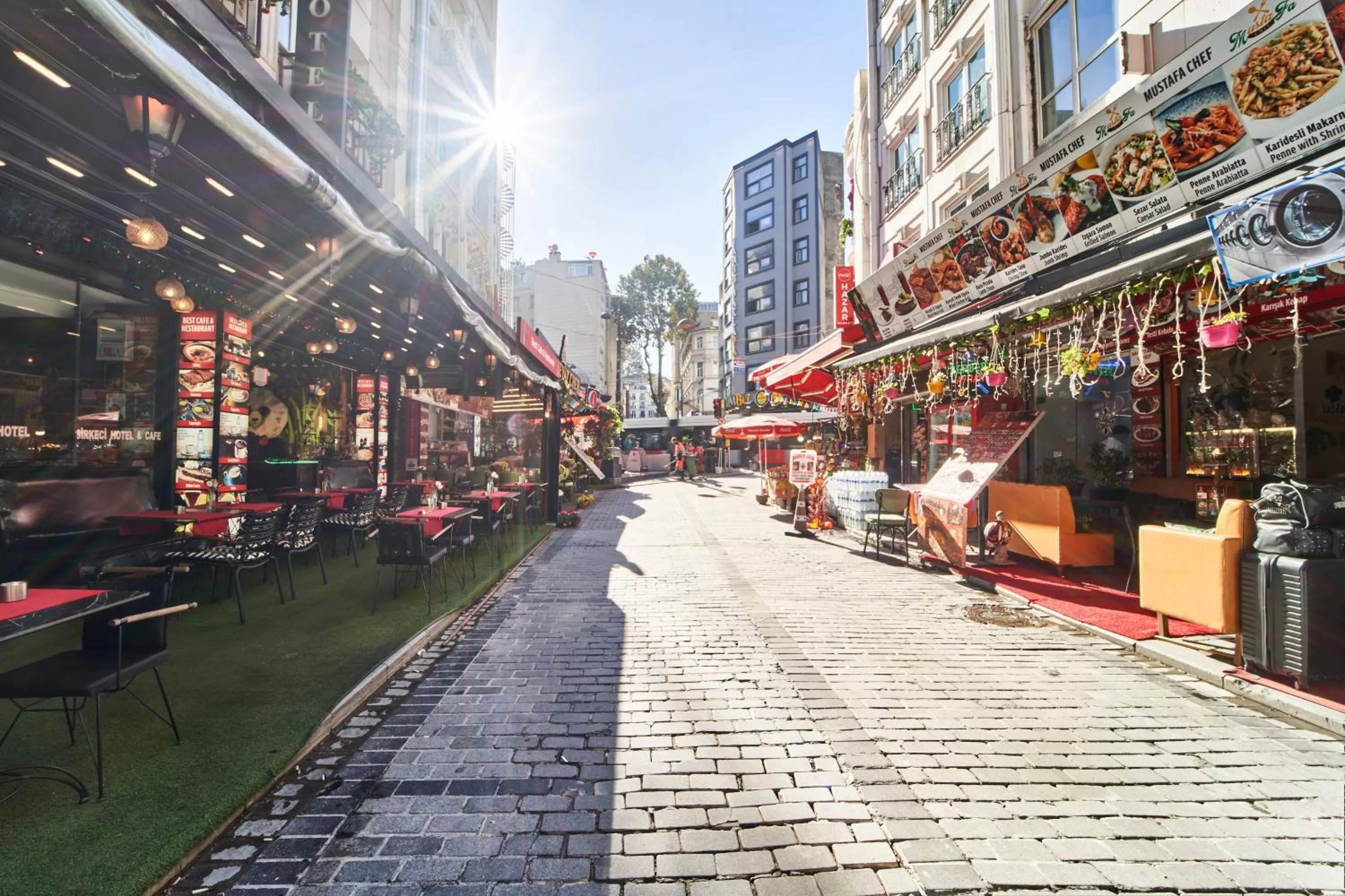 Property building in Istanbul Sirkeci Hotel