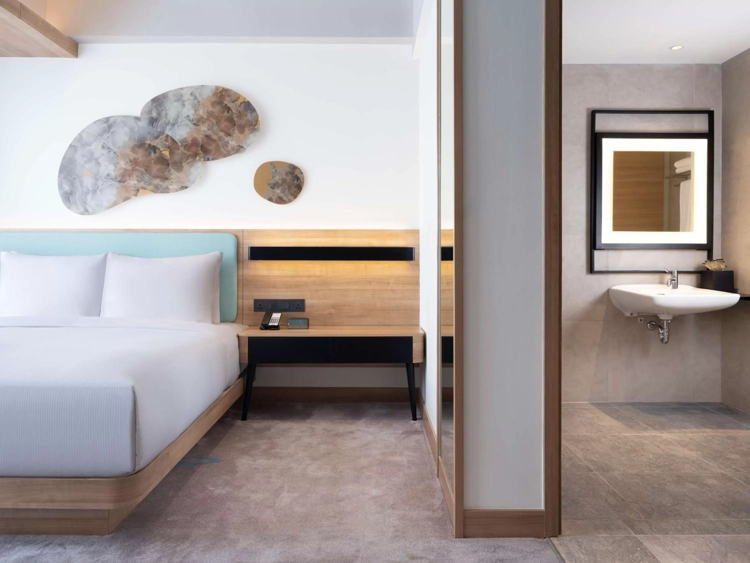 Bed in Hilton Garden Inn Jakarta Taman Palem