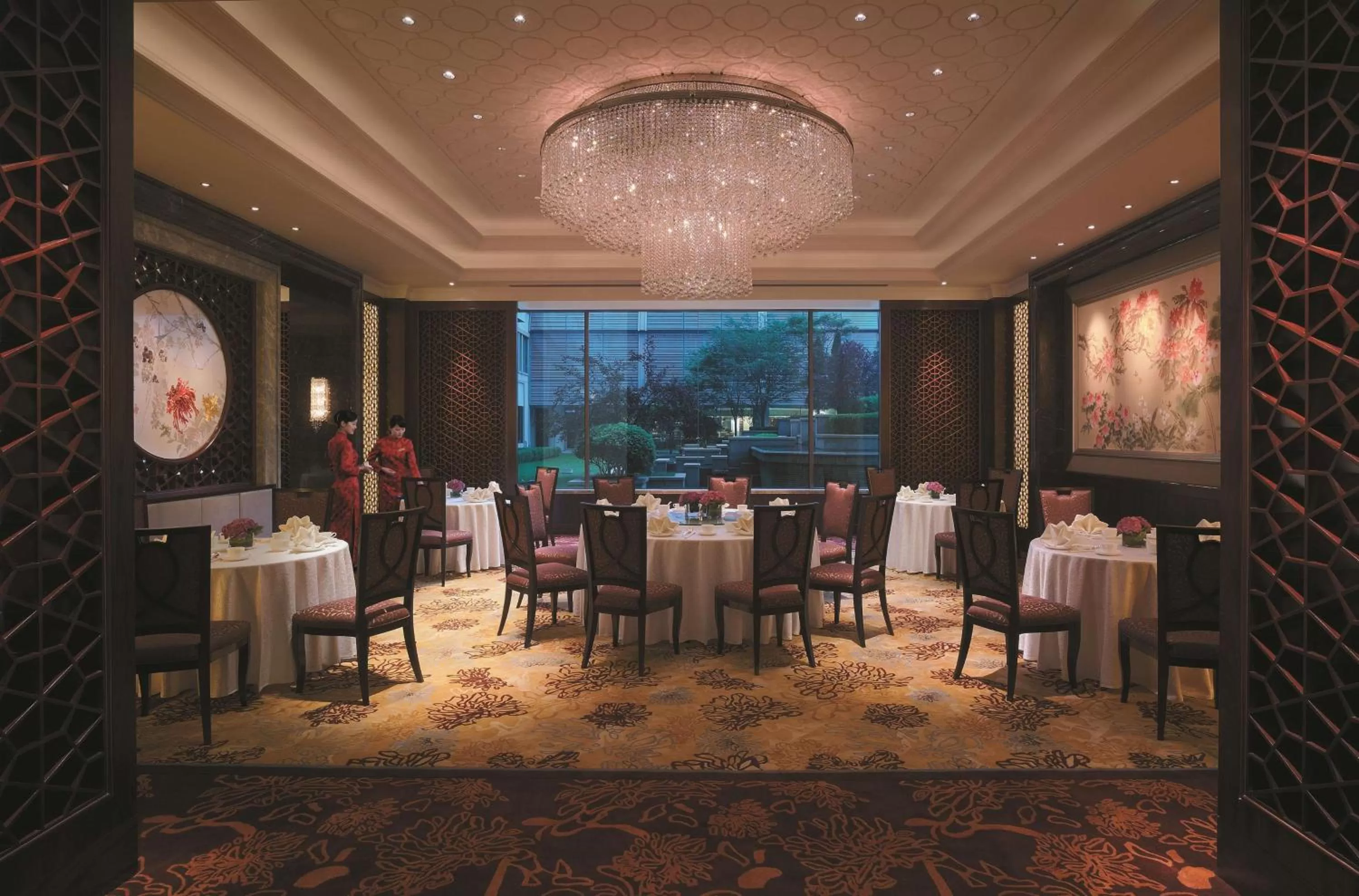 Restaurant/places to eat in Shangri-La Qingdao