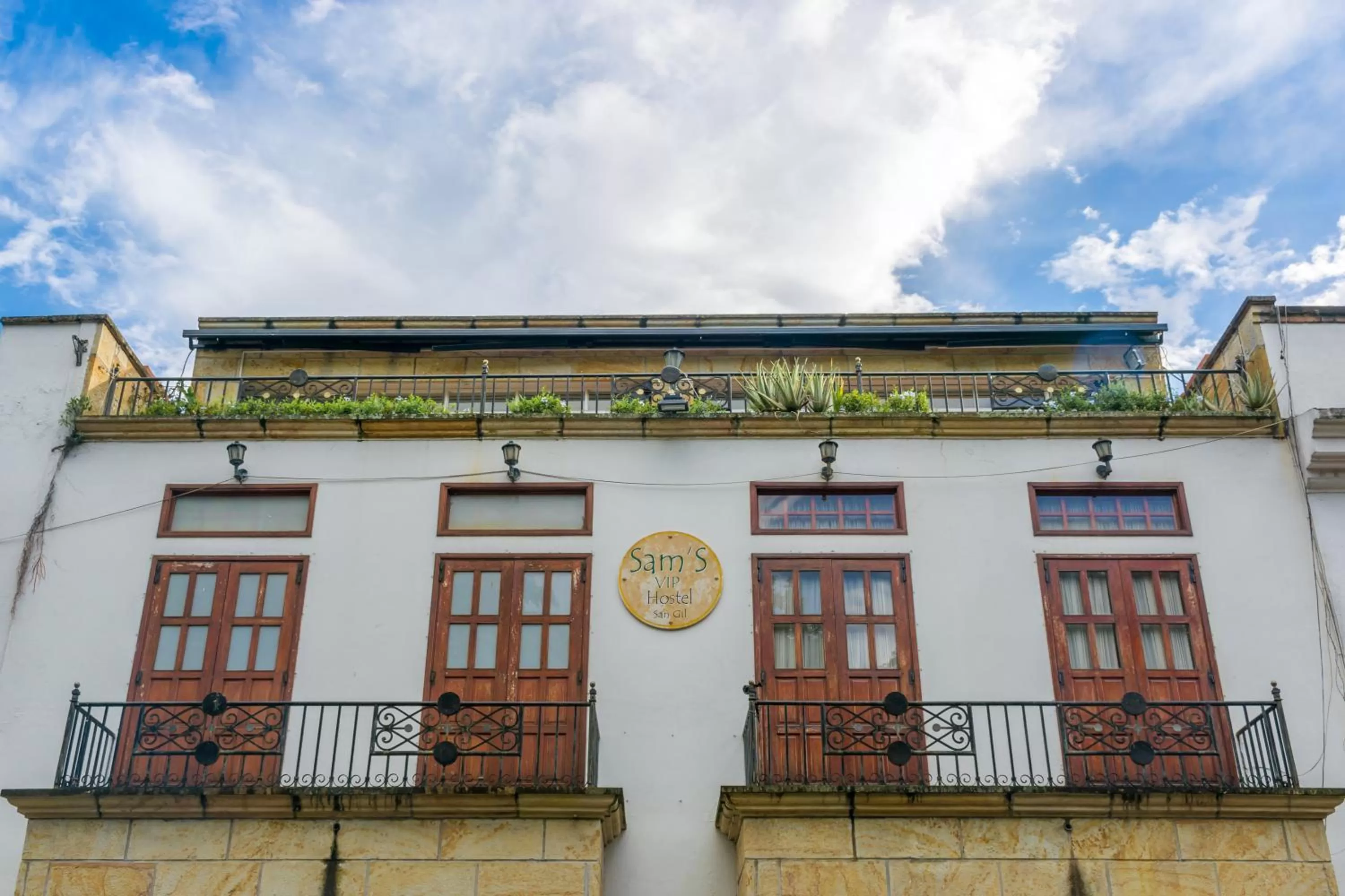 Facade/entrance, Property Building in Sam'S VIP Hostel San Gil