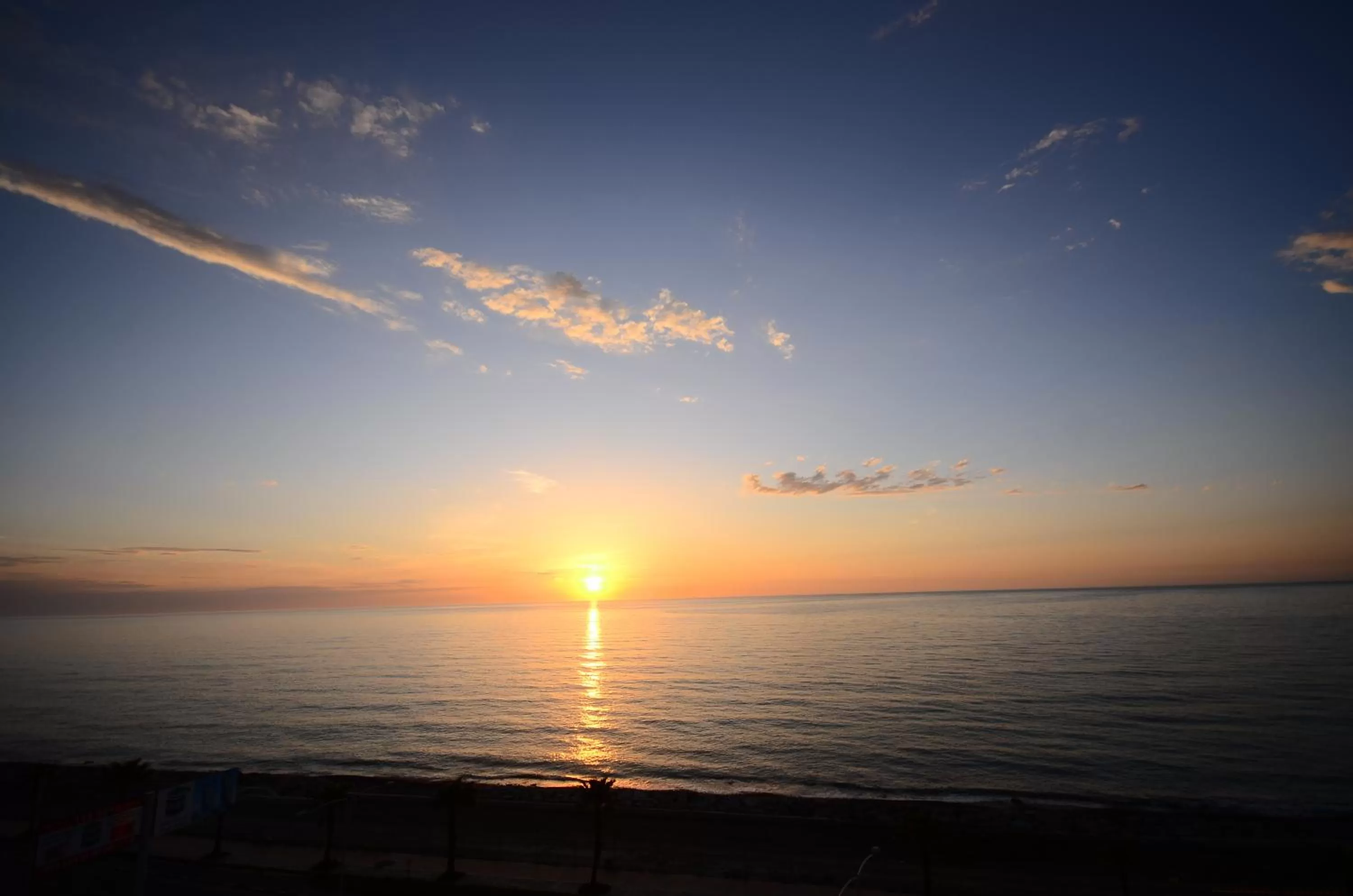 Beach, Sunrise/Sunset in Batumi Palm Hotel