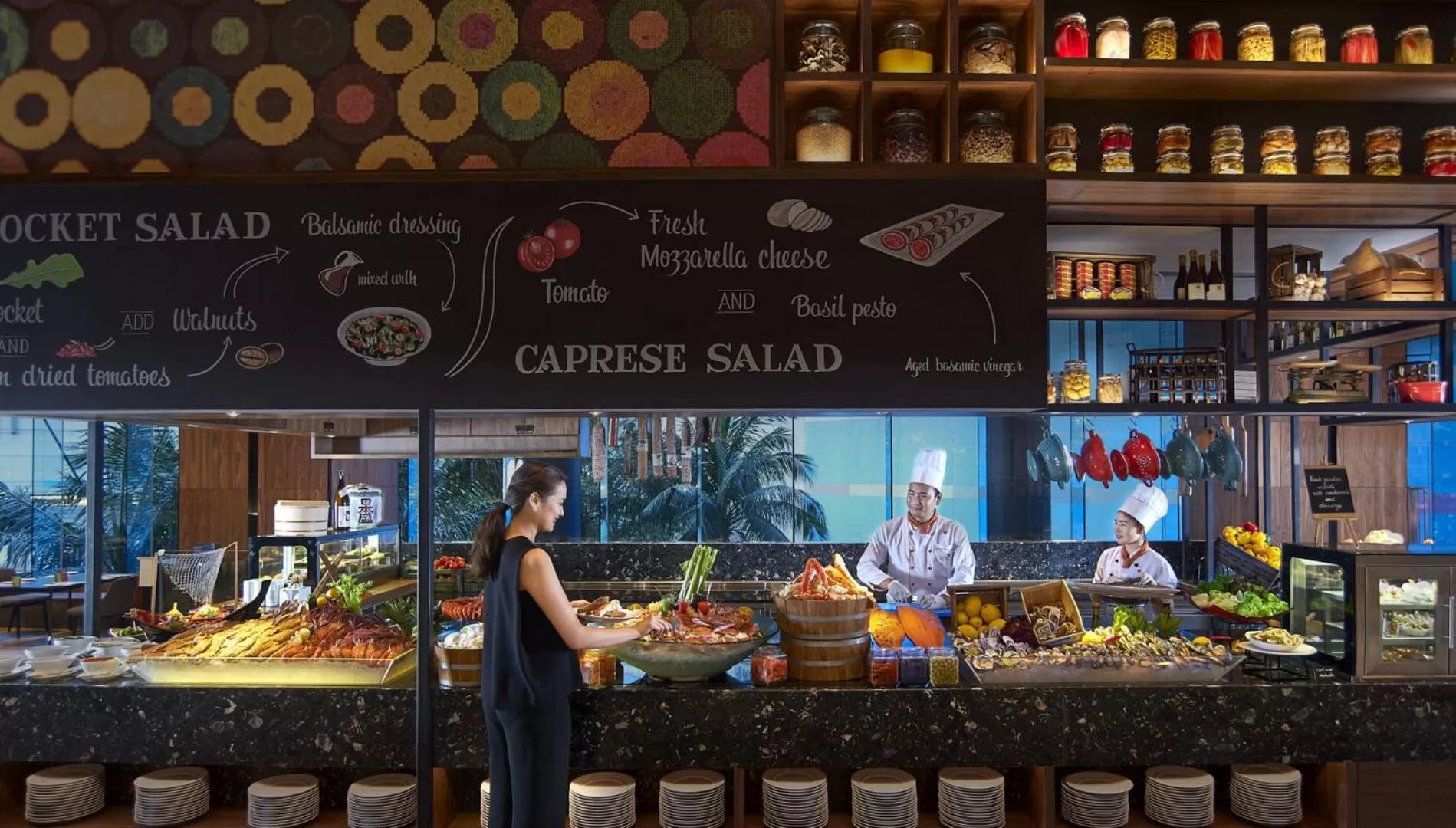 Restaurant/places to eat in Amari Bangkok