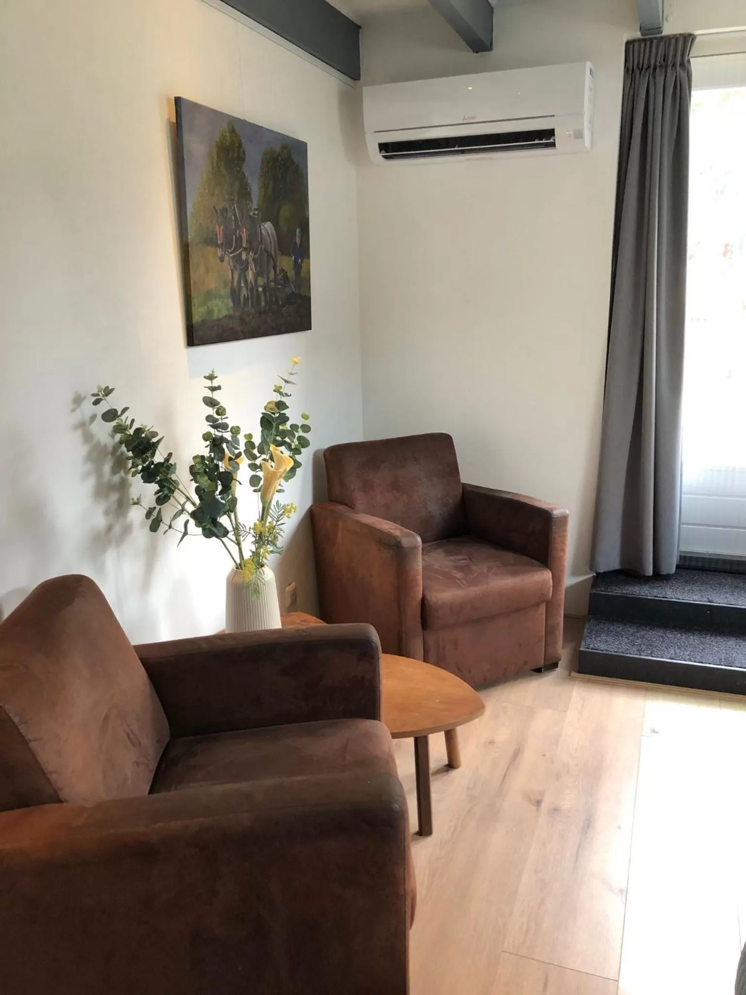 Seating Area in Altynghe