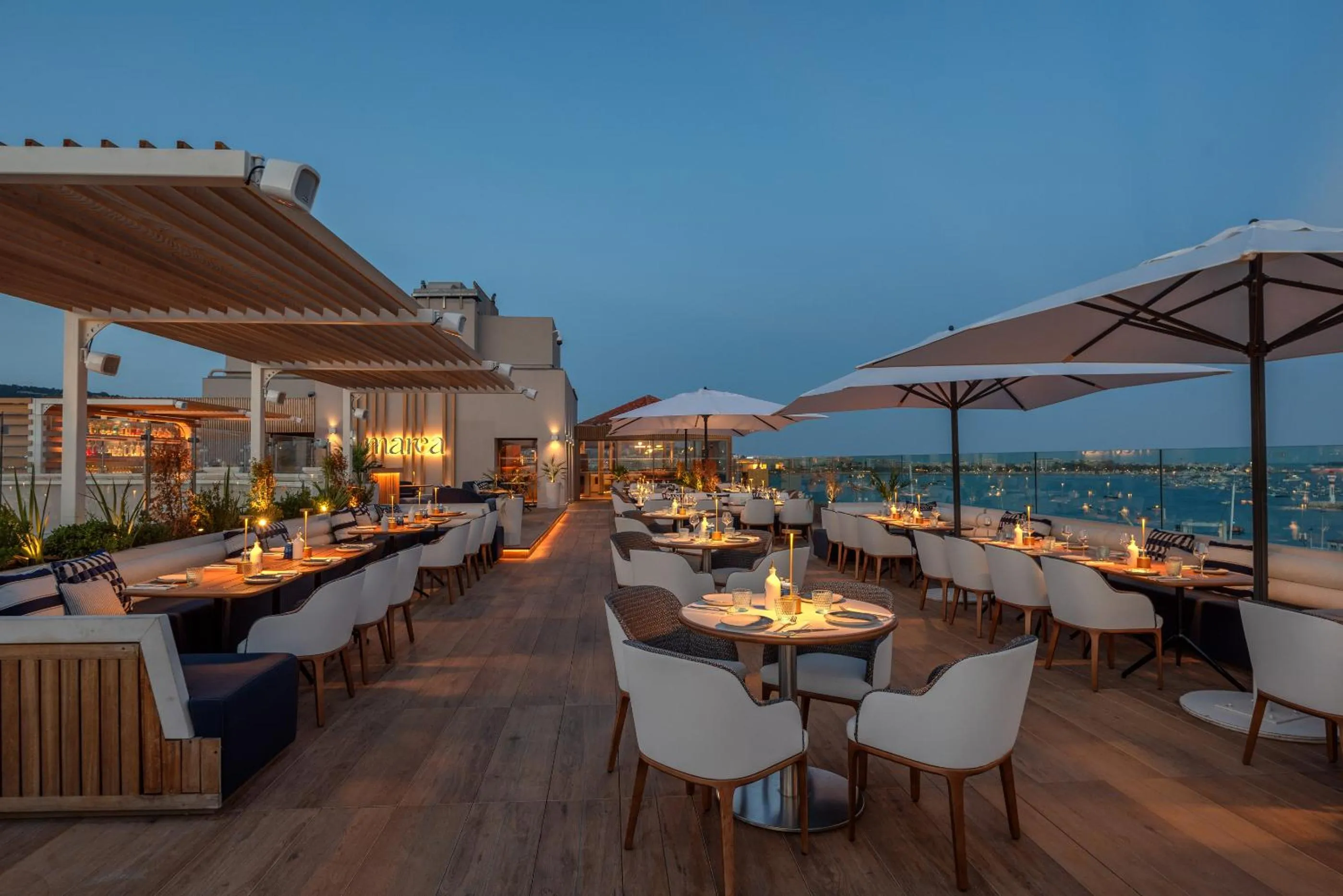 Restaurant/places to eat in Canopy by Hilton Cannes