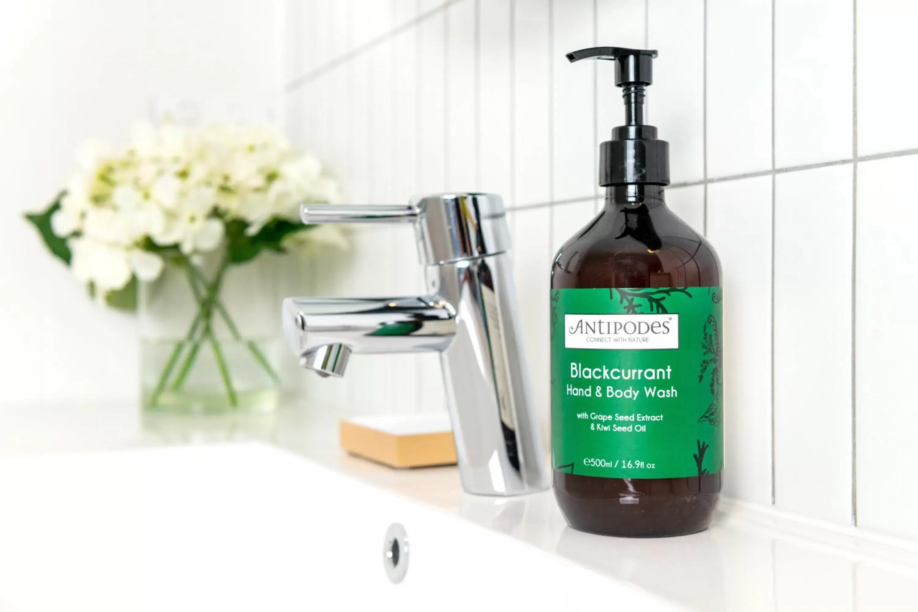 Standard Room in Crowne Plaza Adelaide, an IHG Hotel Standard Room in Crowne Plaza Adelaide, an IHG Hotel