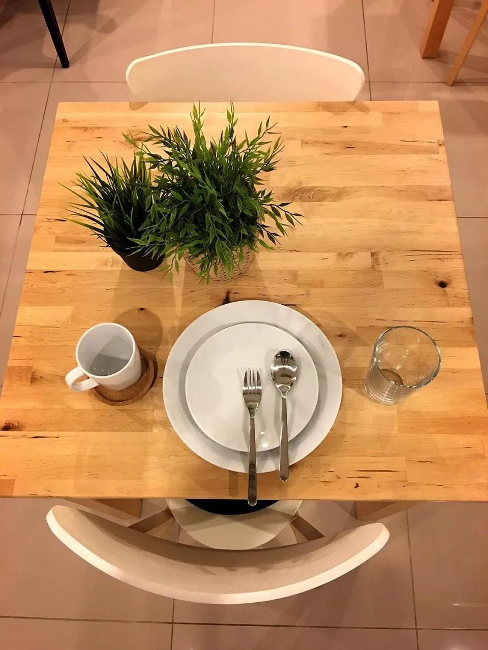 Restaurant/places to eat in Napaville Huai Khwang