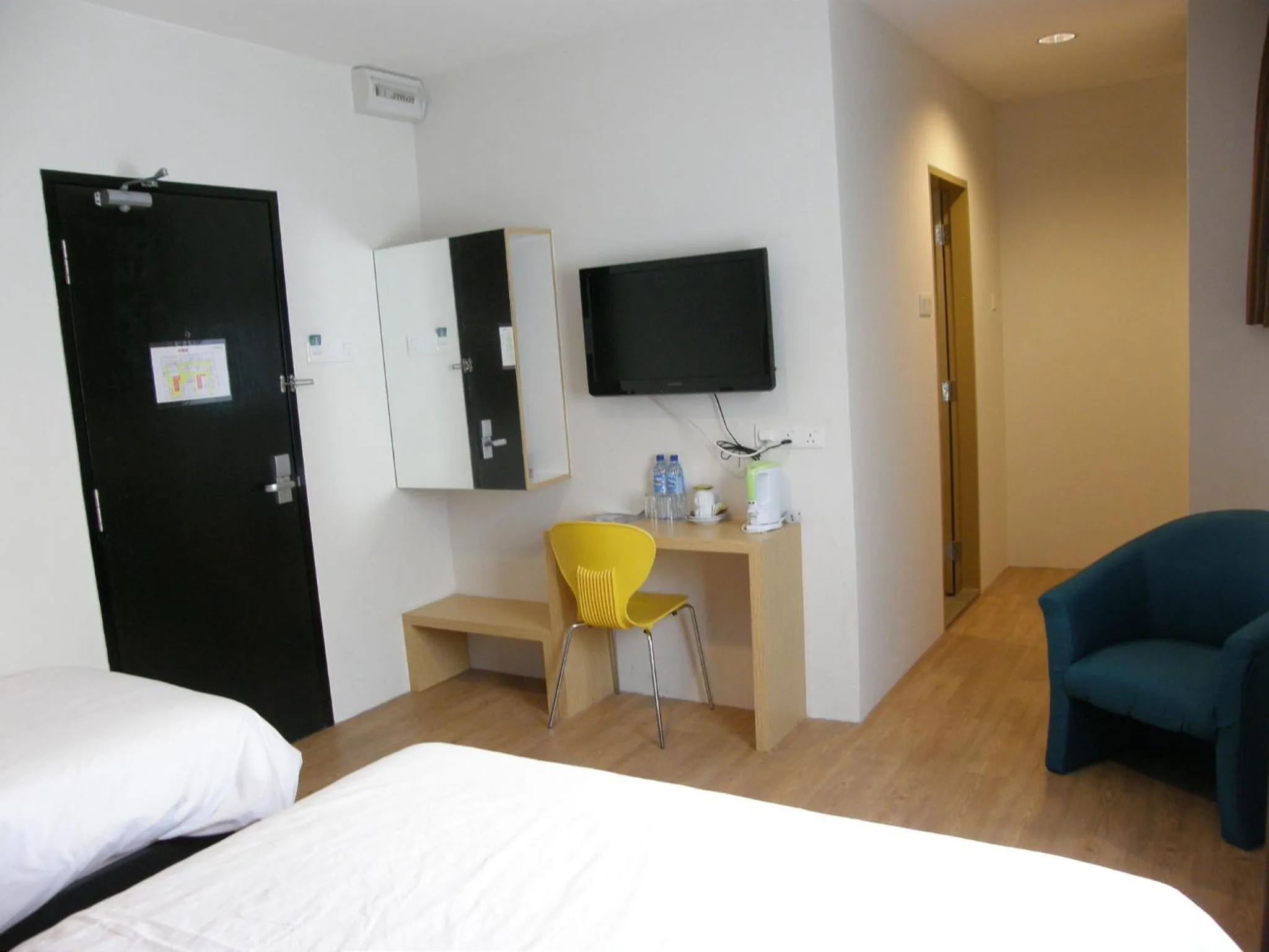 Photo of the whole room in Tras Mutiara Hotel Bentong