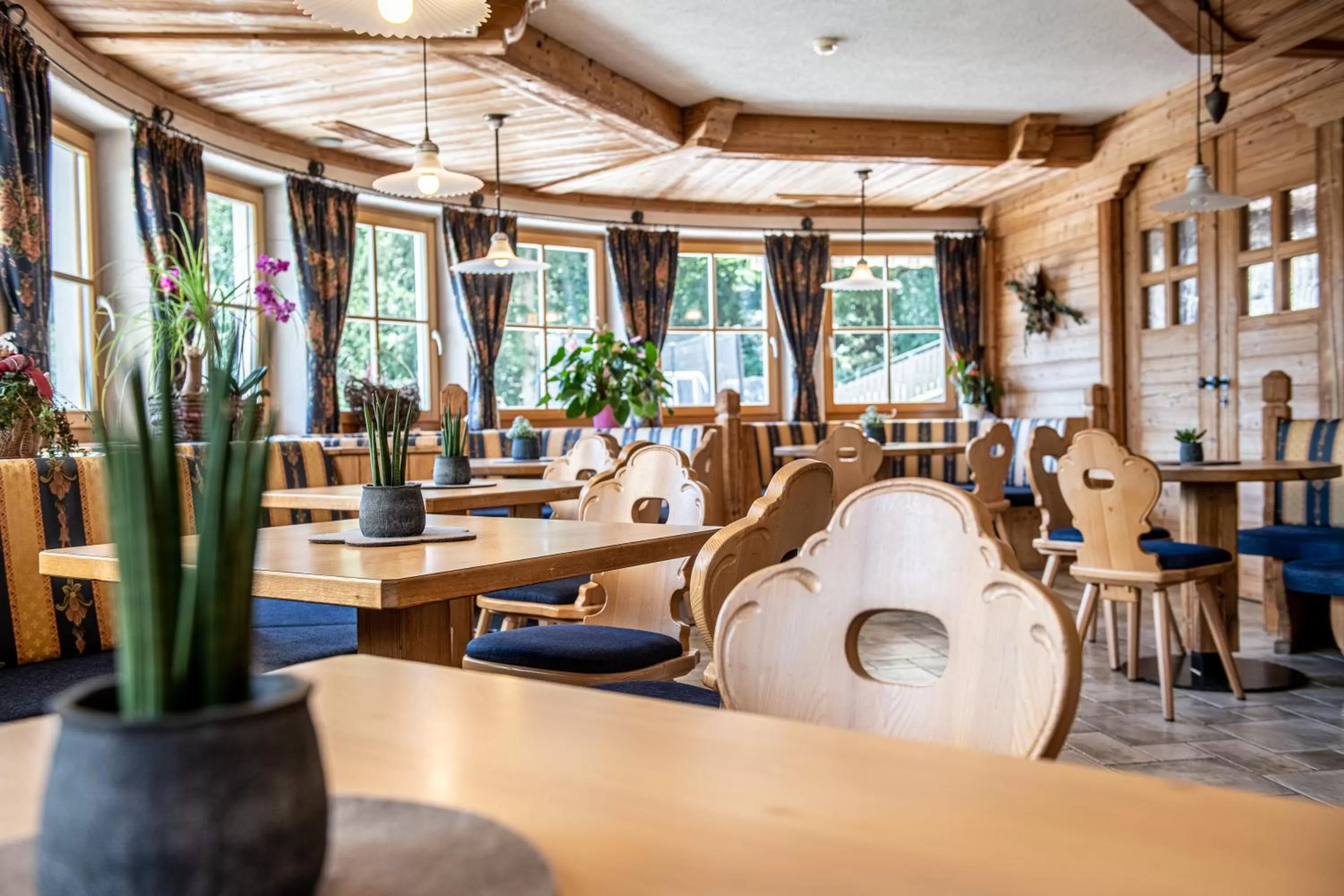 Restaurant/places to eat in Gasthof Bauhof