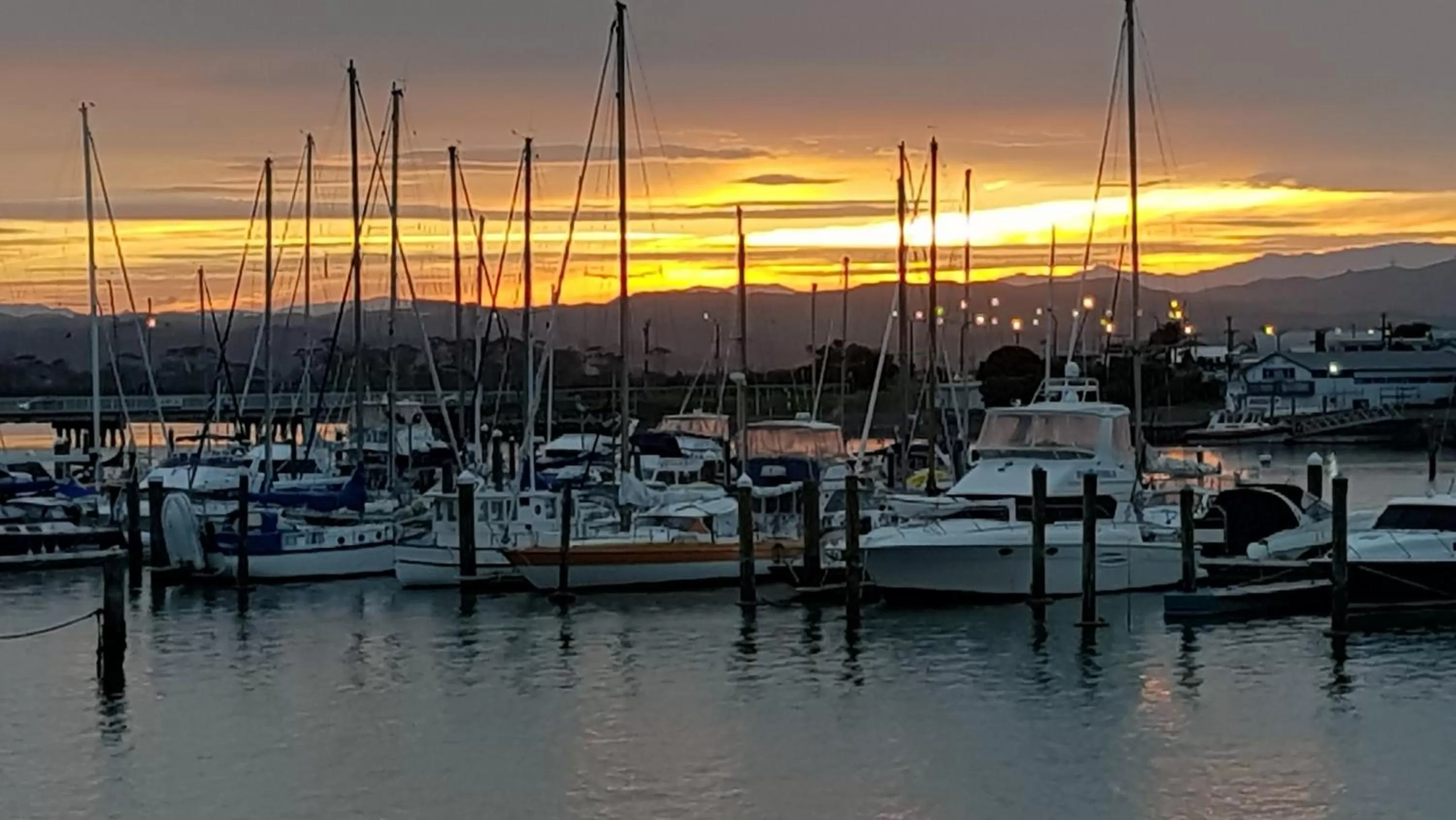 Nearby landmark, Sunrise/Sunset in MnM's BnB