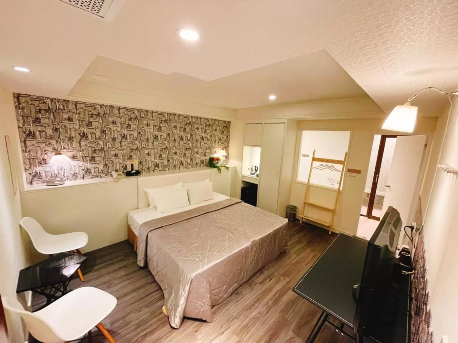 Bed in Joy Garden Hotel