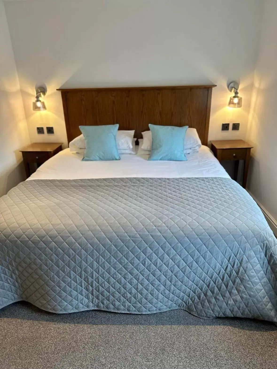 Superior Double Room in Nithsdale Hotel Superior Double Room in Nithsdale Hotel