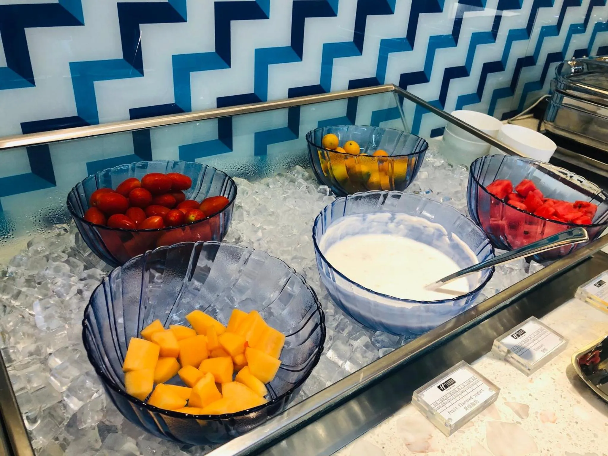 Restaurant/places to eat in Holiday Inn Express Chengdu North Railway Station by IHG - Near Panda Base, Near Chunxi Road Free laundromat