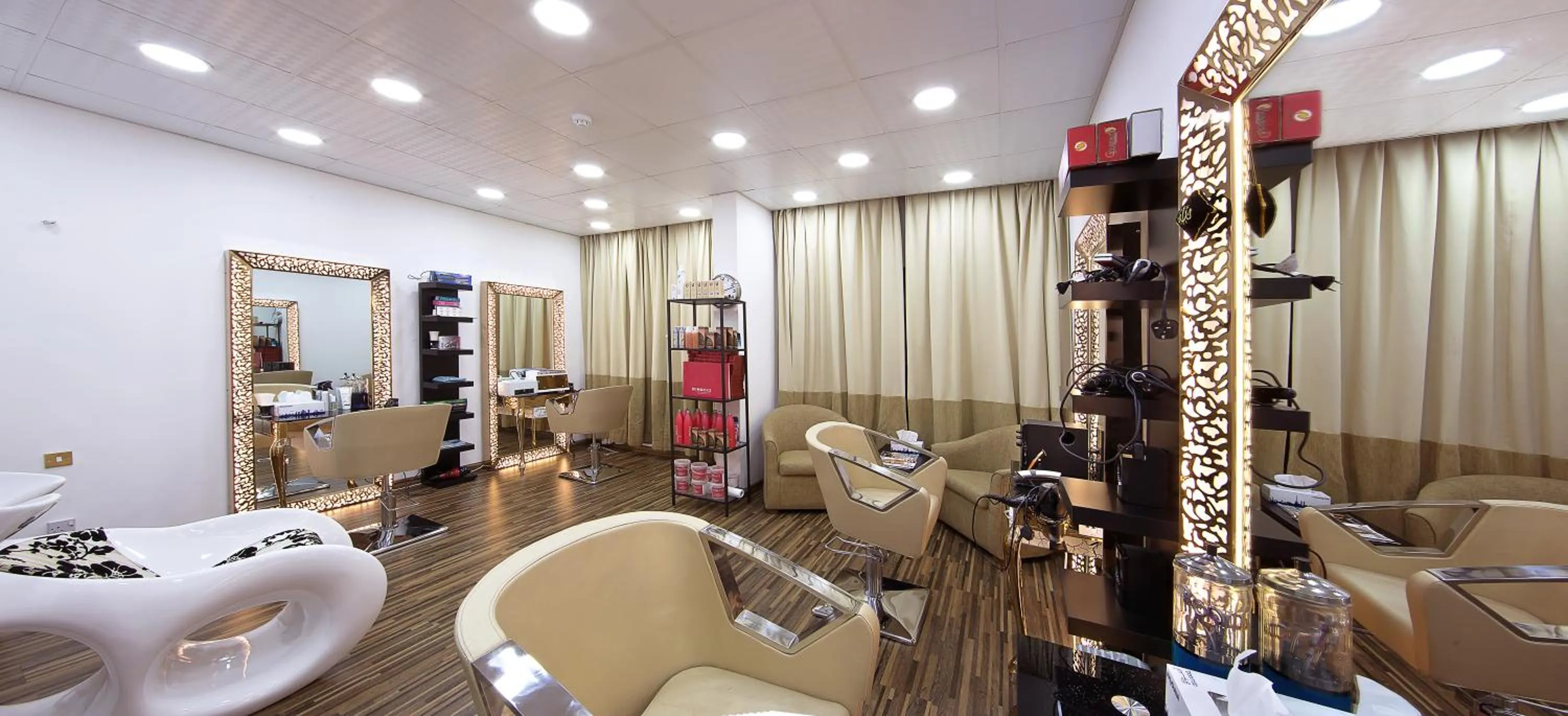 Area and facilities in Lotus Grand Hotel