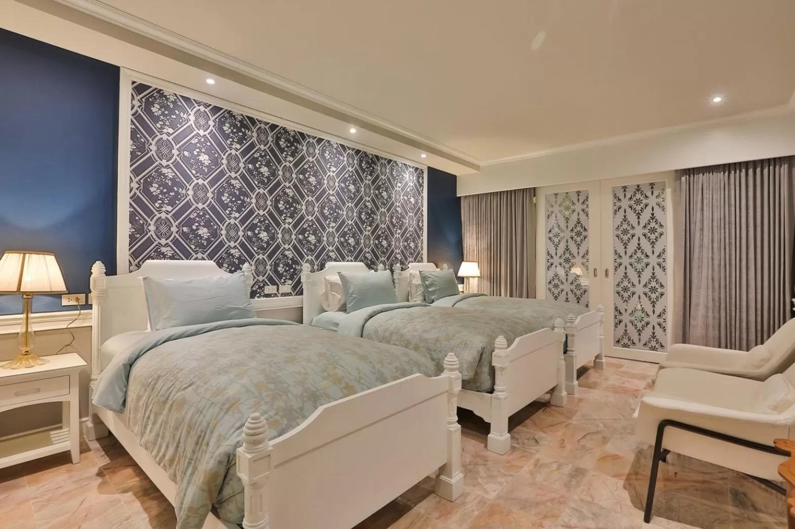 Bed in At Pingnakorn Riverside