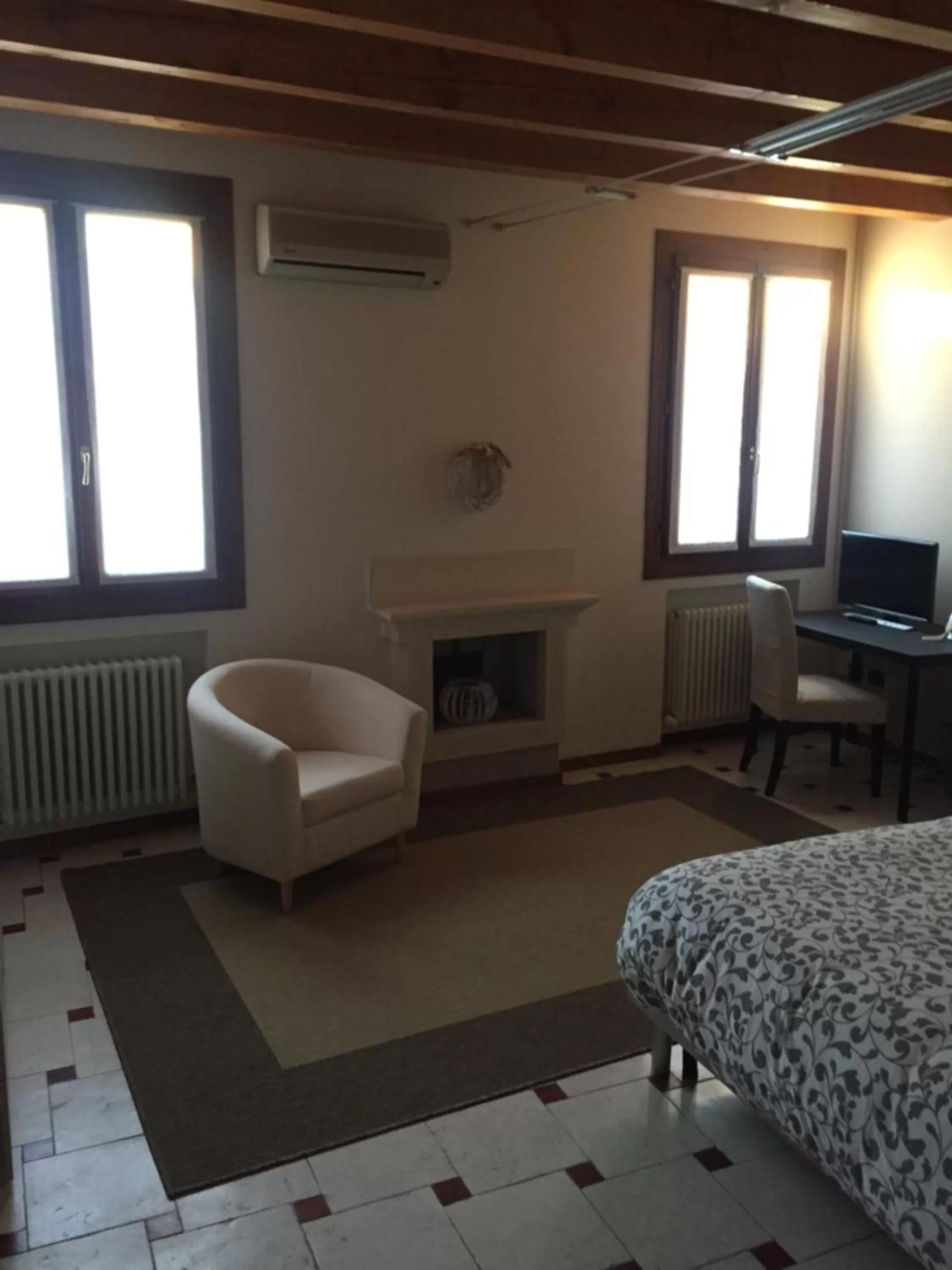 Bed, Seating Area in B&B Via Garibaldi