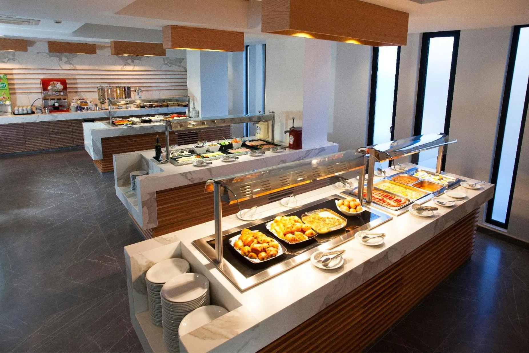 Buffet breakfast in Pefkos City Hotel