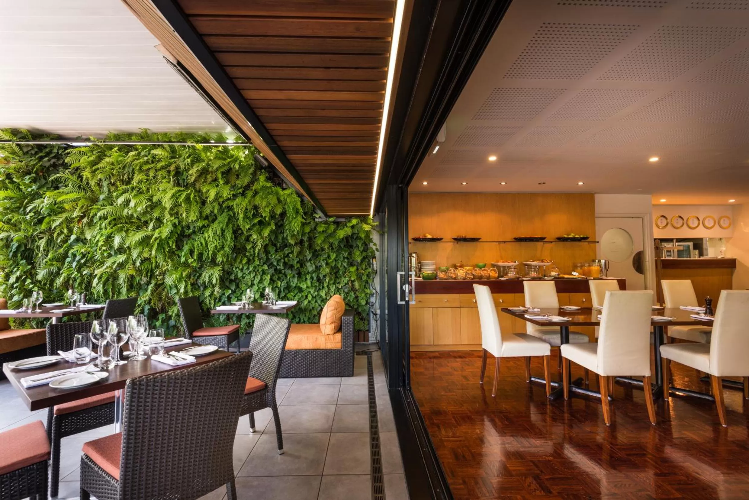 Restaurant/places to eat in The George