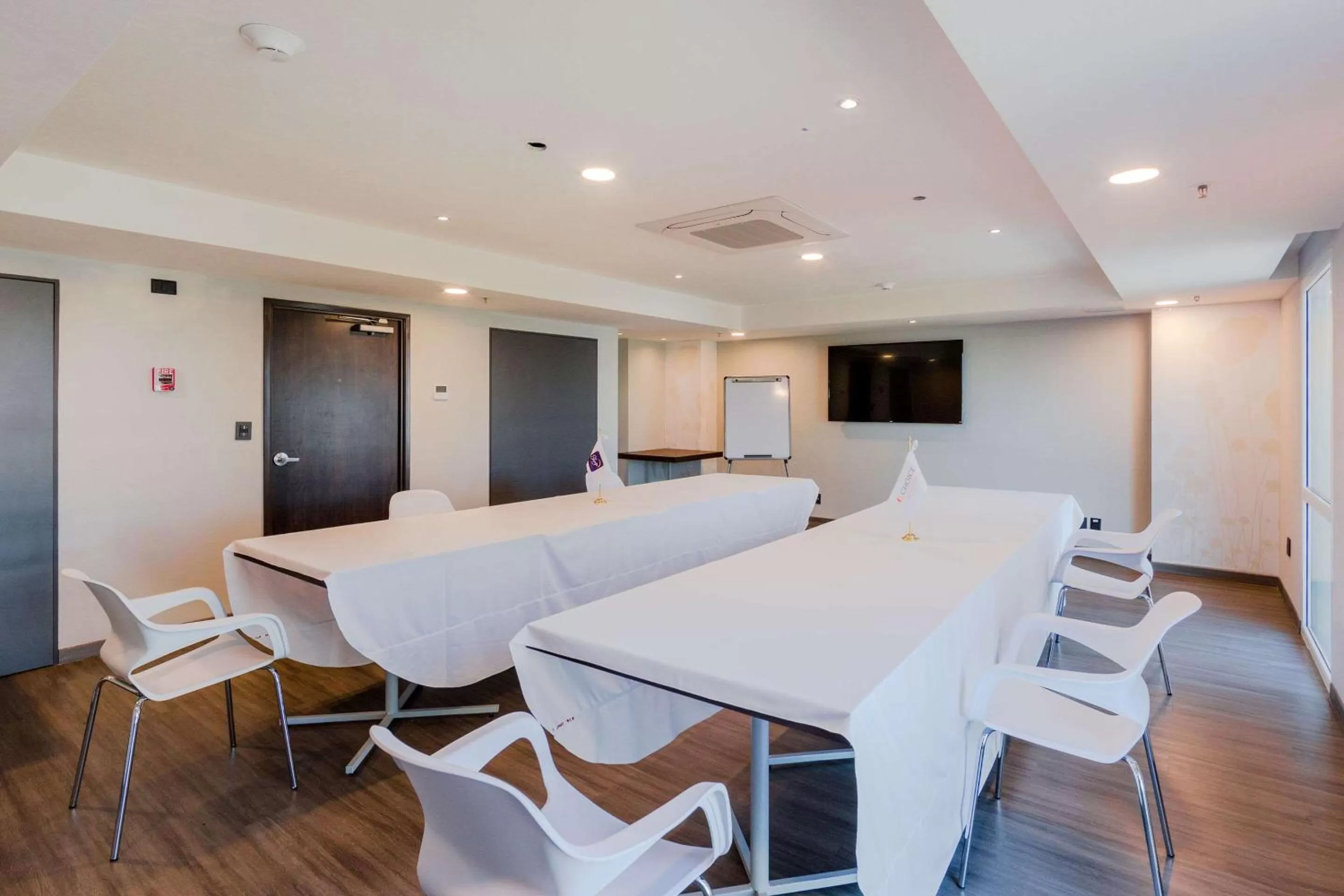 On site in Sleep Inn Guadalajara Galerias