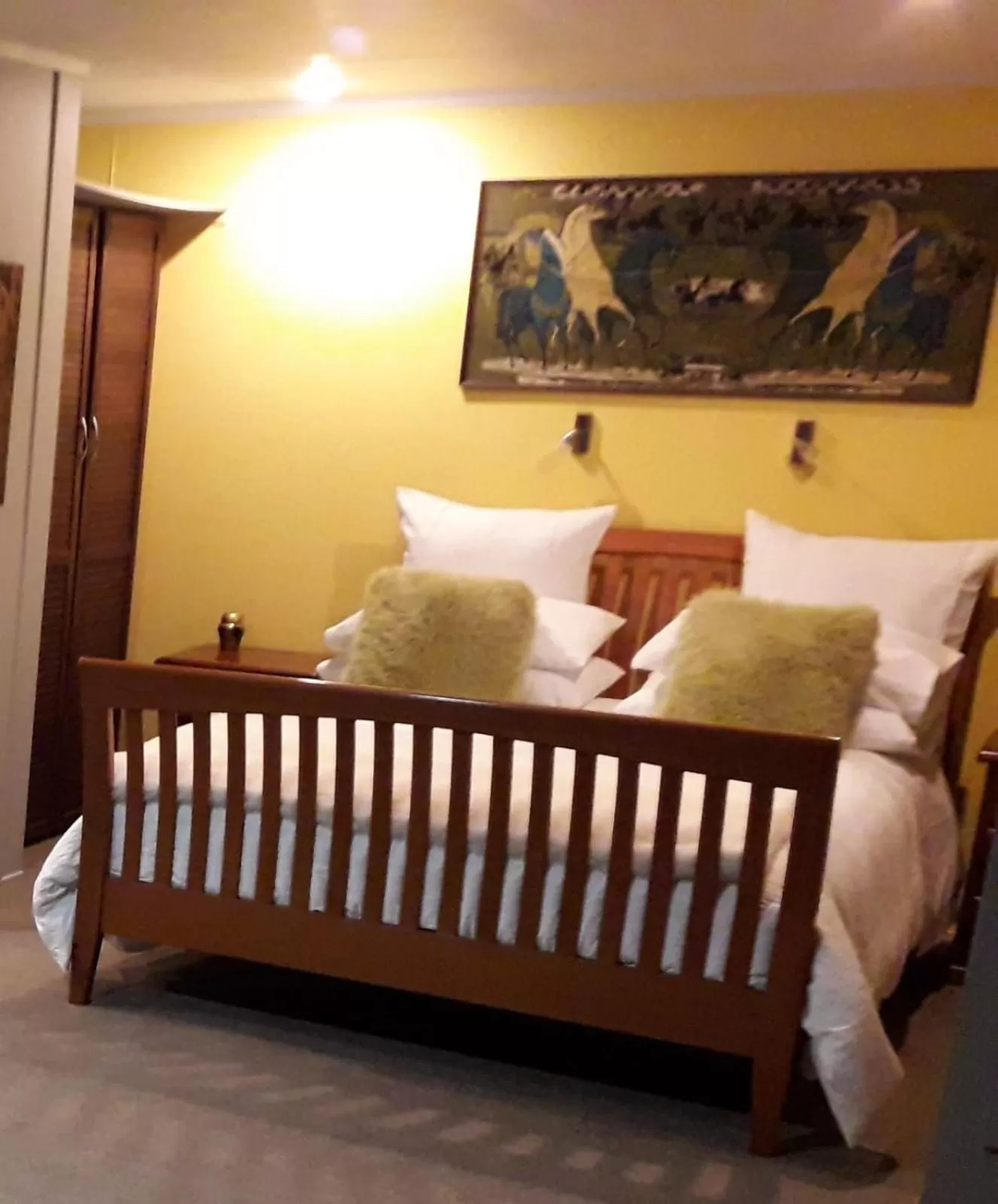 Bed in Korbaylen Estate