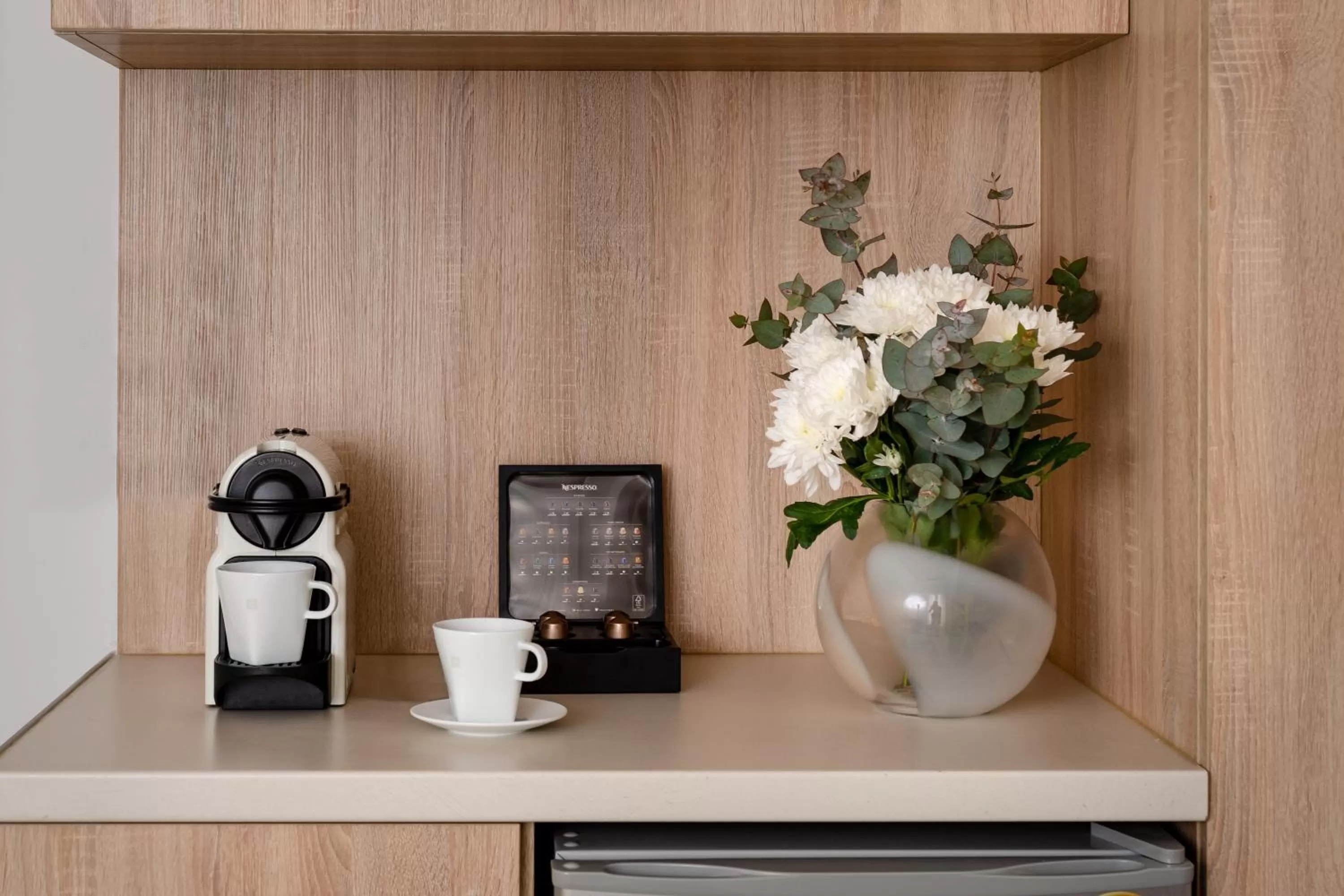 Coffee/tea facilities in Polis of Naxos