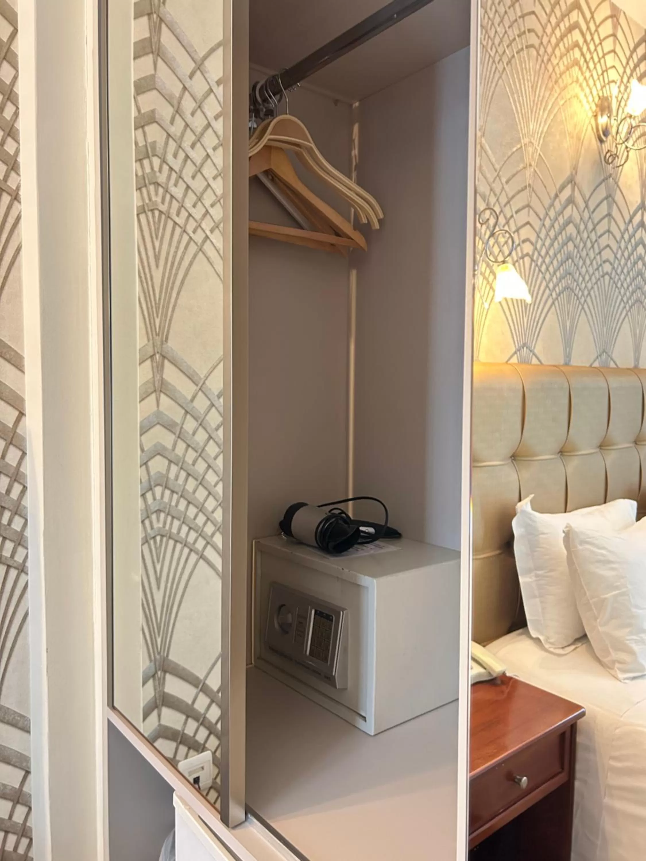 Athens Golden City Hotel