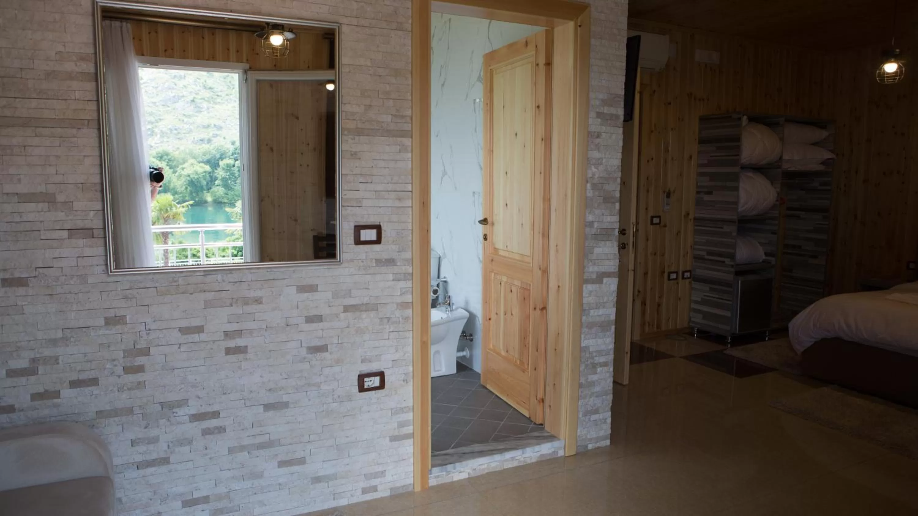 Bed in Buna Park Hotel