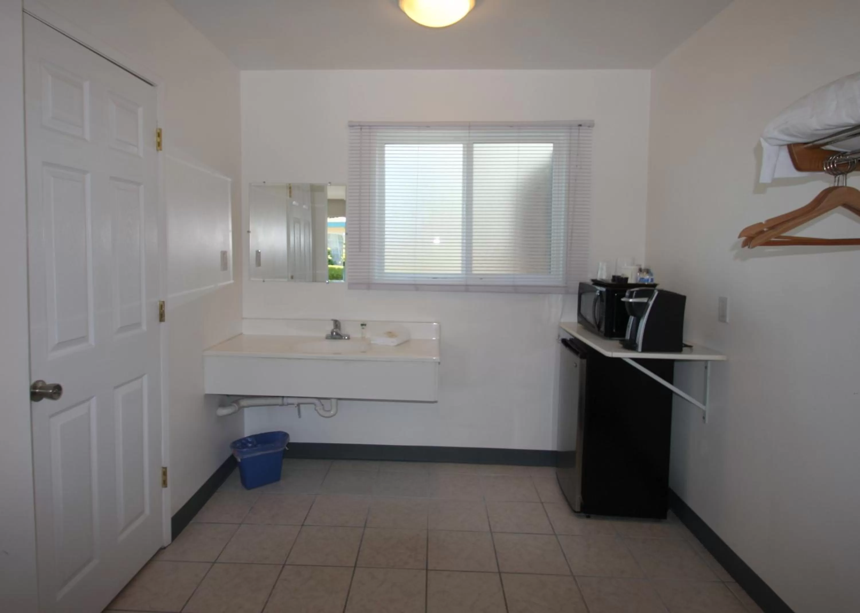 Other in Redwood Inn