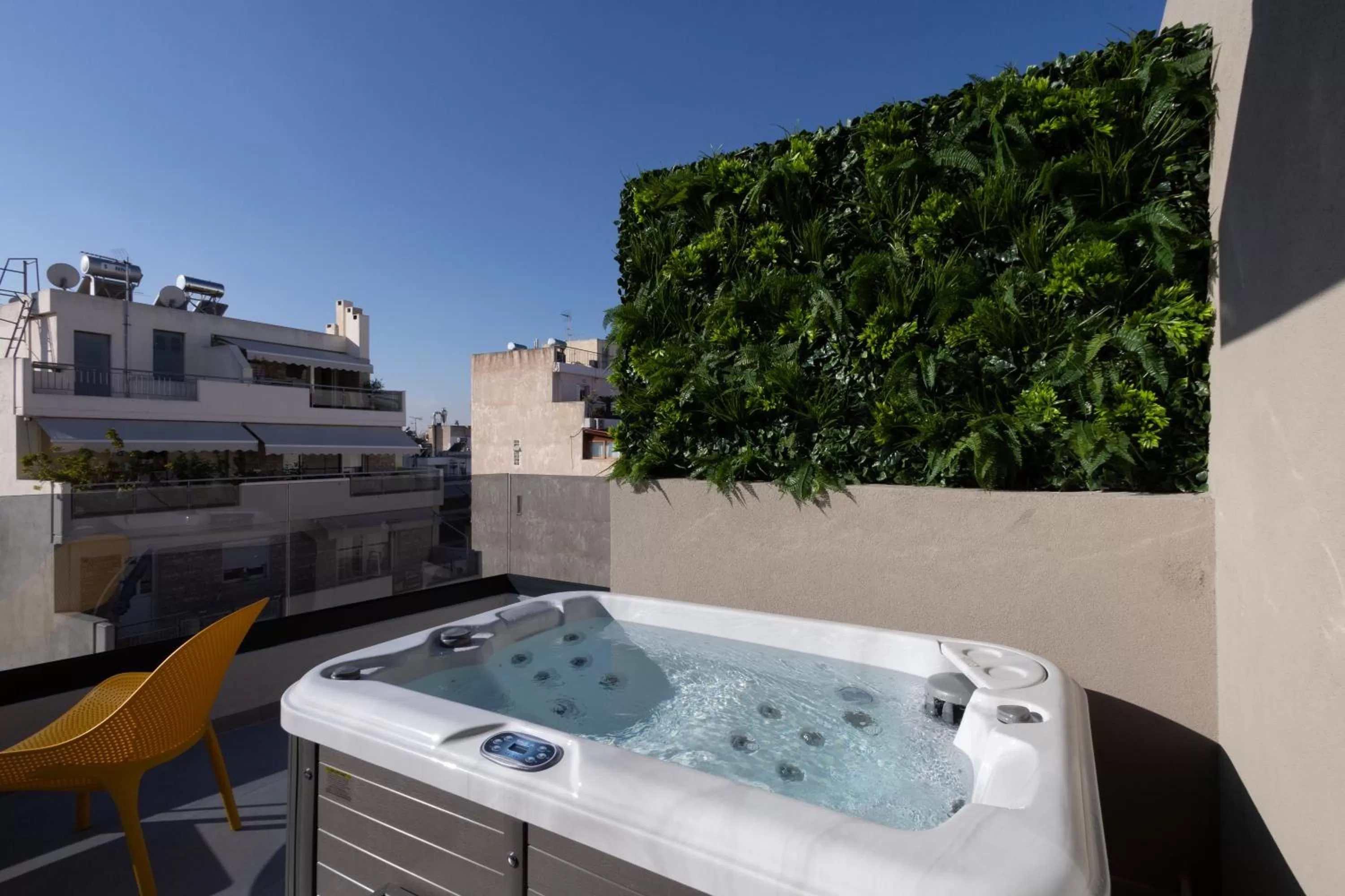 Hot Tub in Incanto Boutique Suites - Neos Kosmos