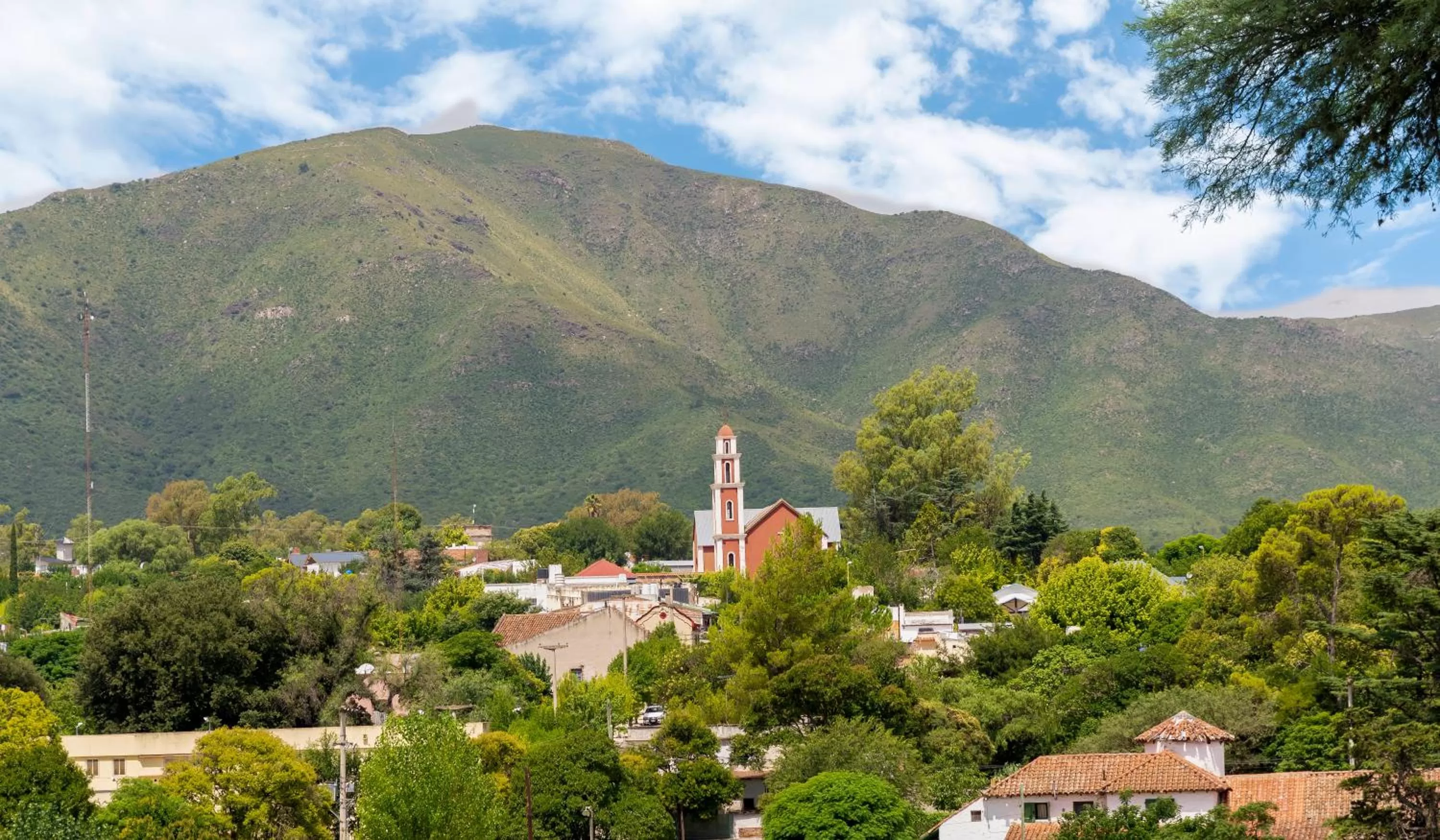 Nearby landmark in Castelar - Hotel & Apart