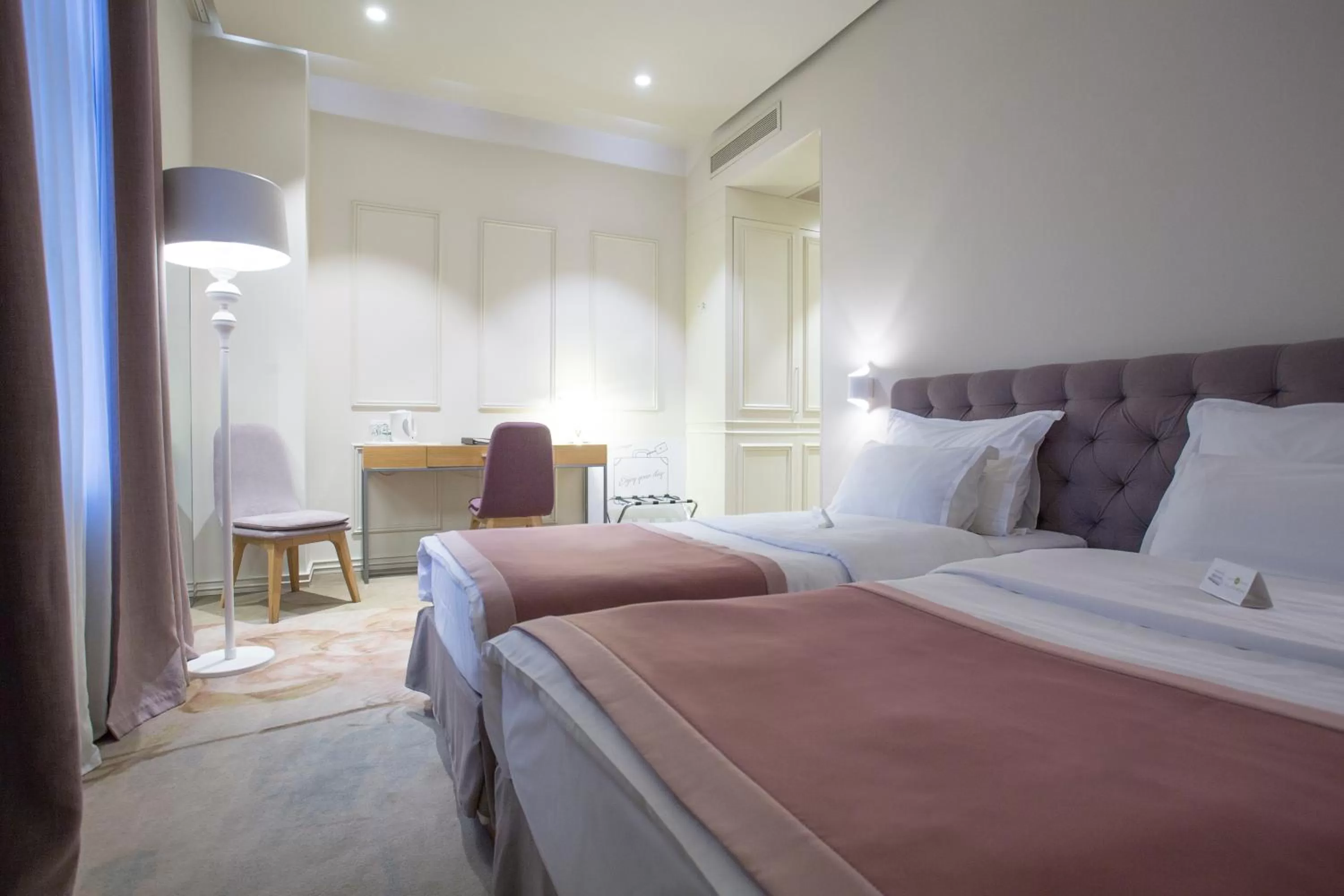 Bed in Jump INN Hotel Belgrade