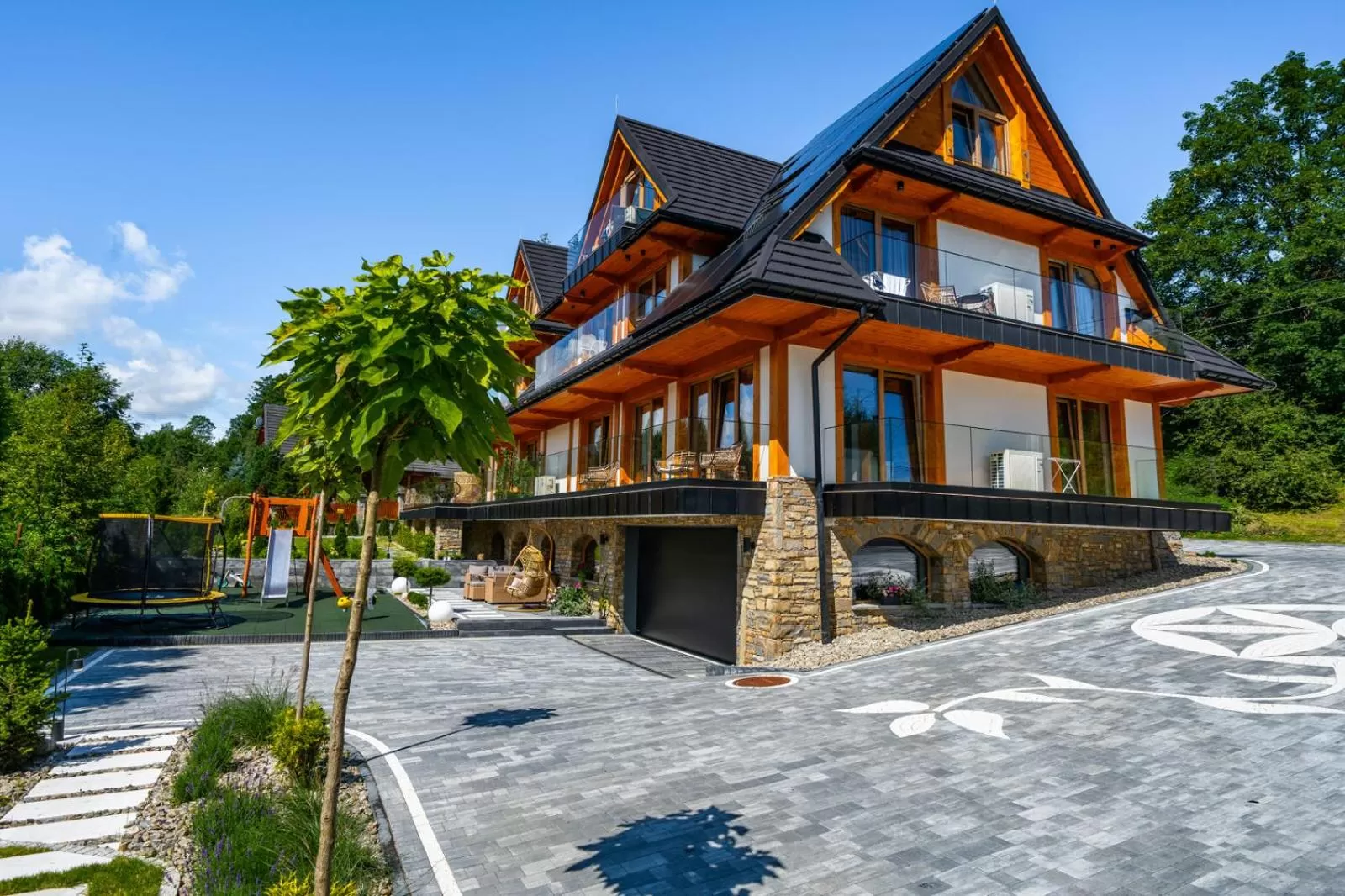 Property building in Rezydencja Górska Odkryj Zakopane