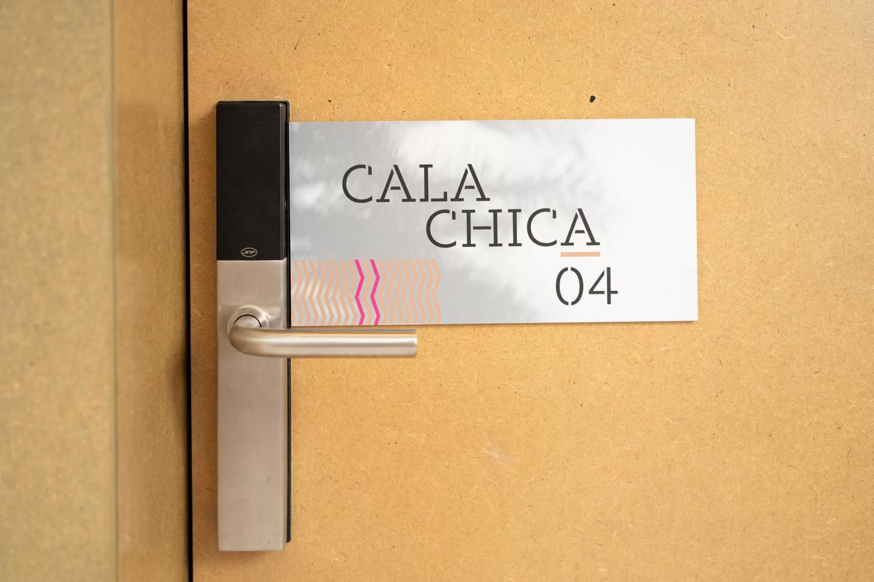 Logo/Certificate/Sign in Sitges Beach Hostal