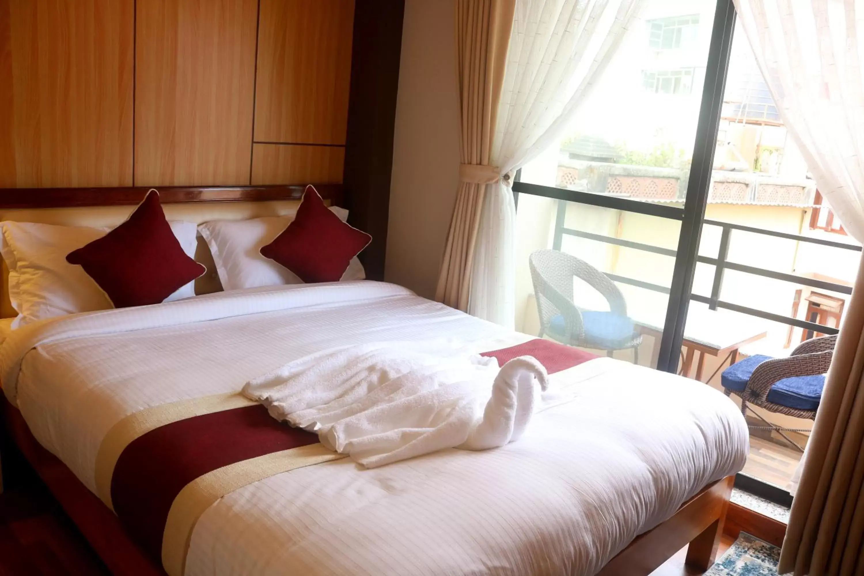 Deluxe Single Room with Balcony - single occupancy in Hotel Family Ties Pvt. Ltd. Deluxe Single Room with Balcony - single occupancy in Hotel Family Ties Pvt. Ltd.