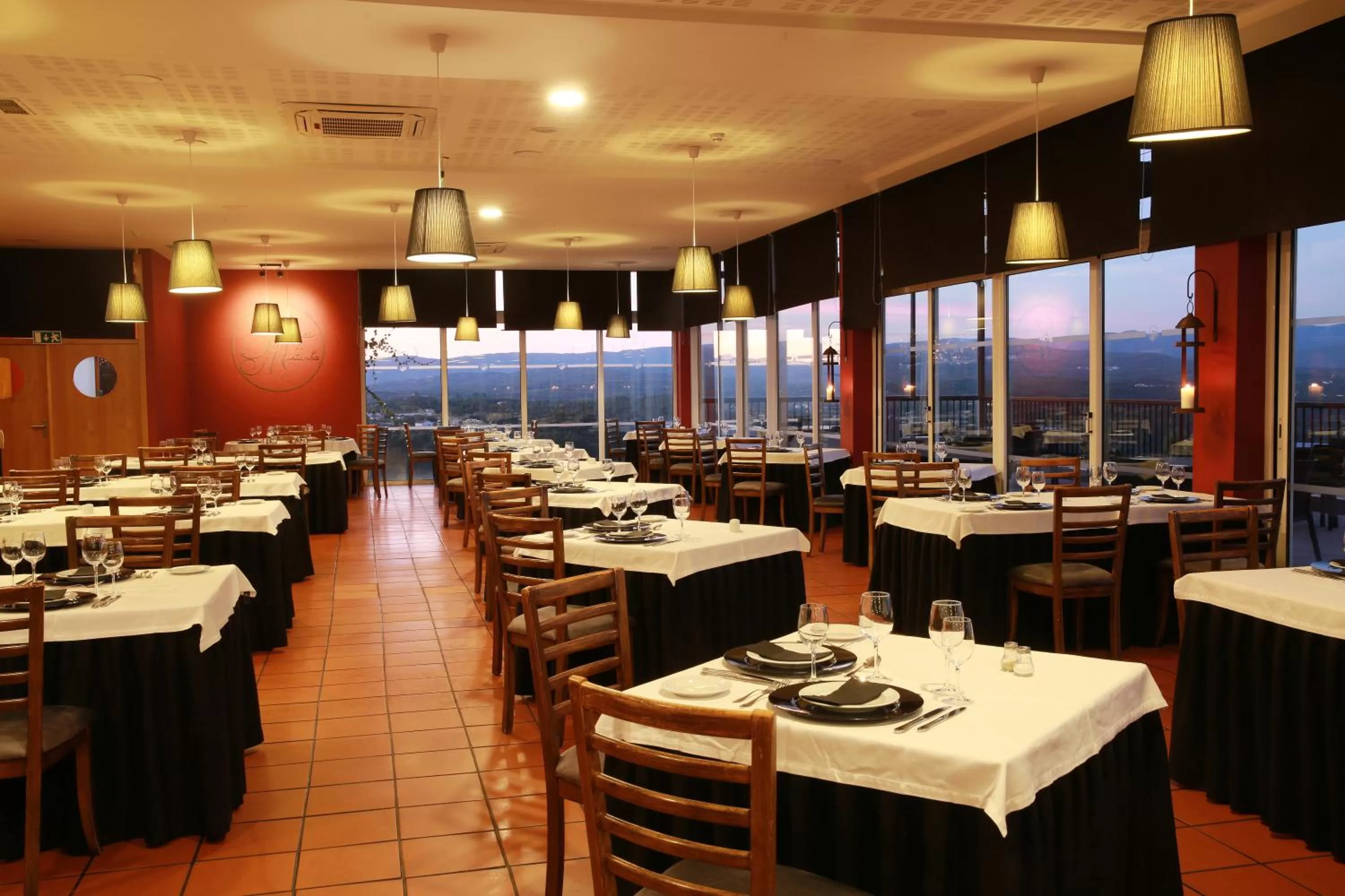 Restaurant/places to eat in Hotel Da Montanha