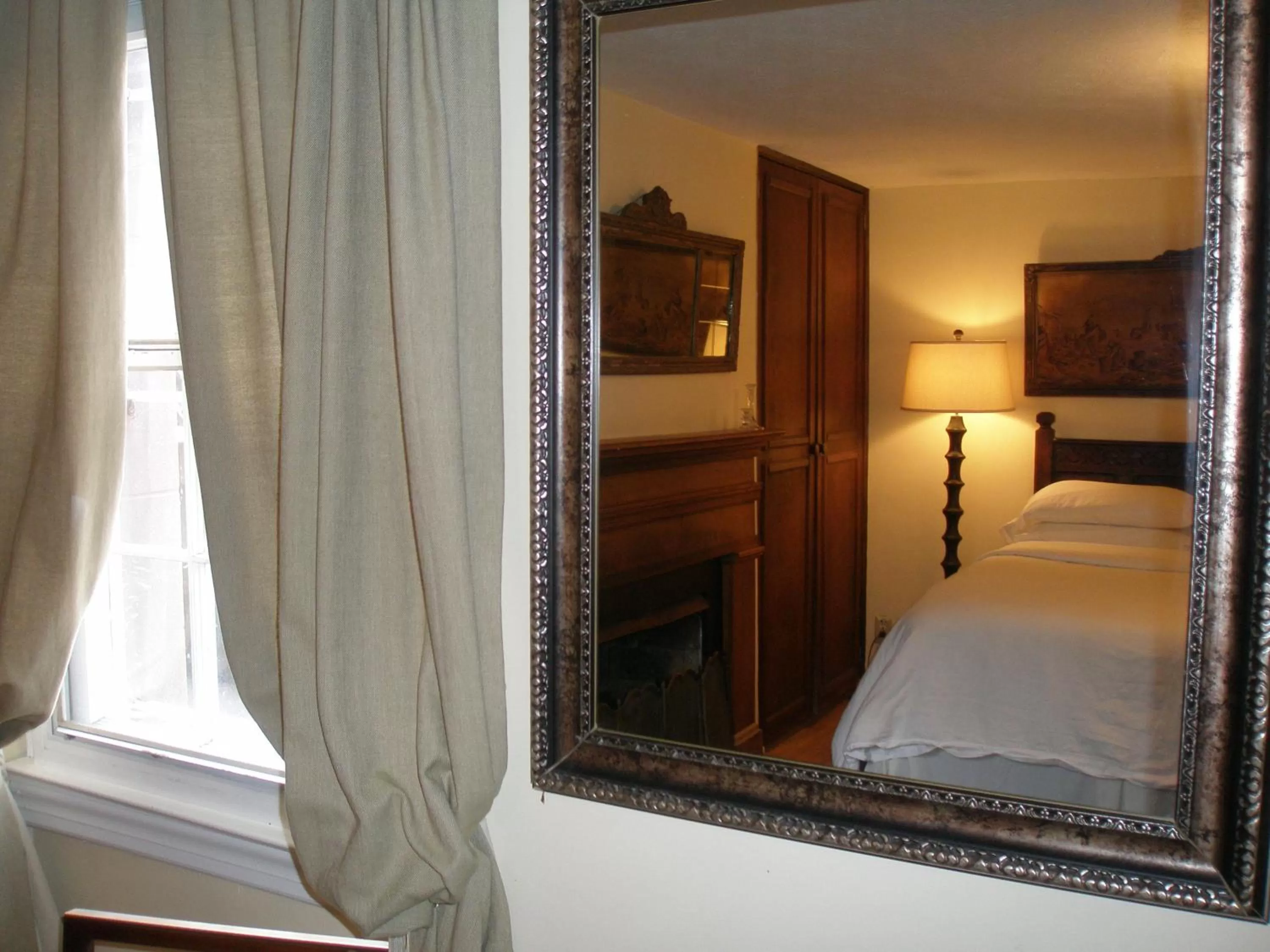 Decorative detail, Bed in Incentra Village Hotel